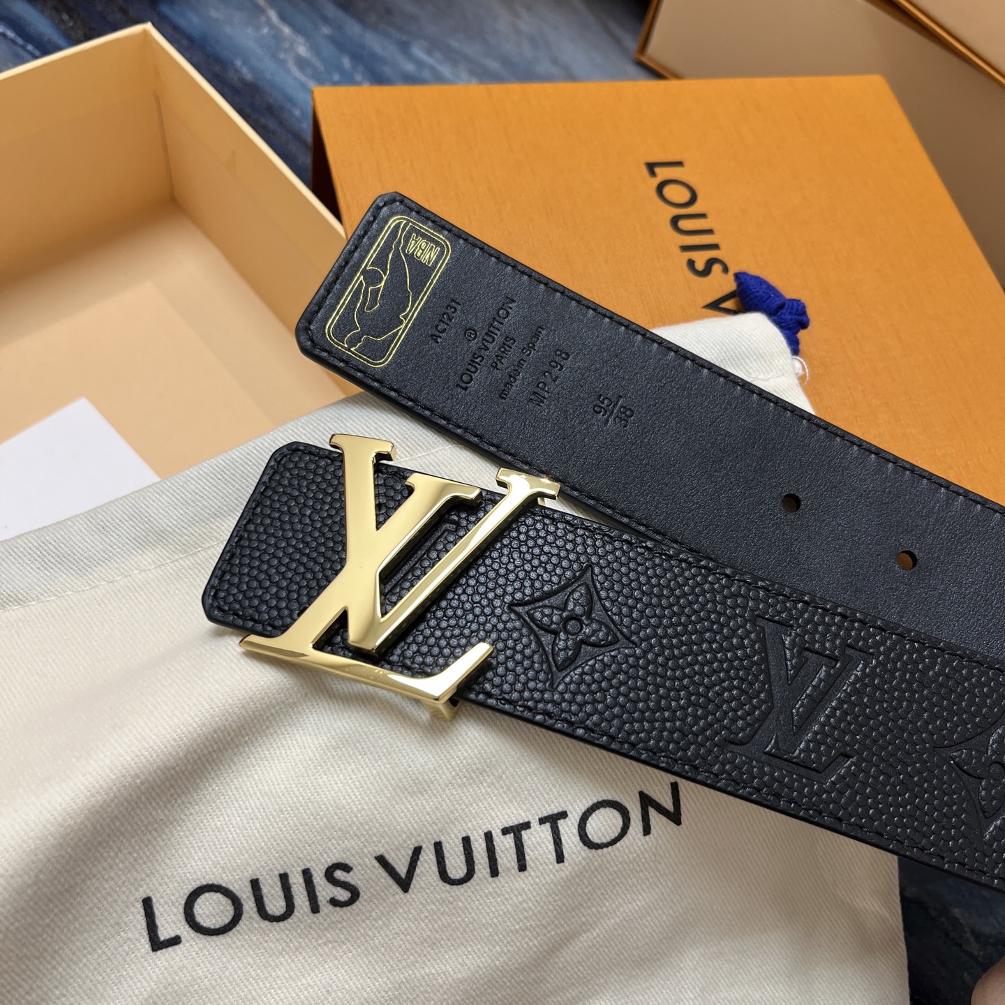 Prada 프라다 가을 겨울 경량 재킷 10