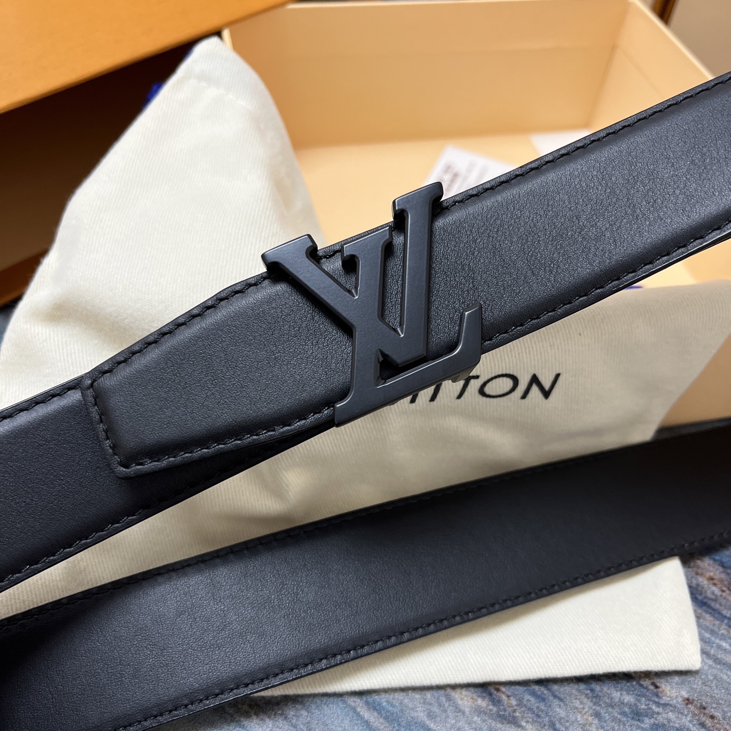 BrunelloCucinelli 브루넬로쿠치넬리 가죽 자켓 1