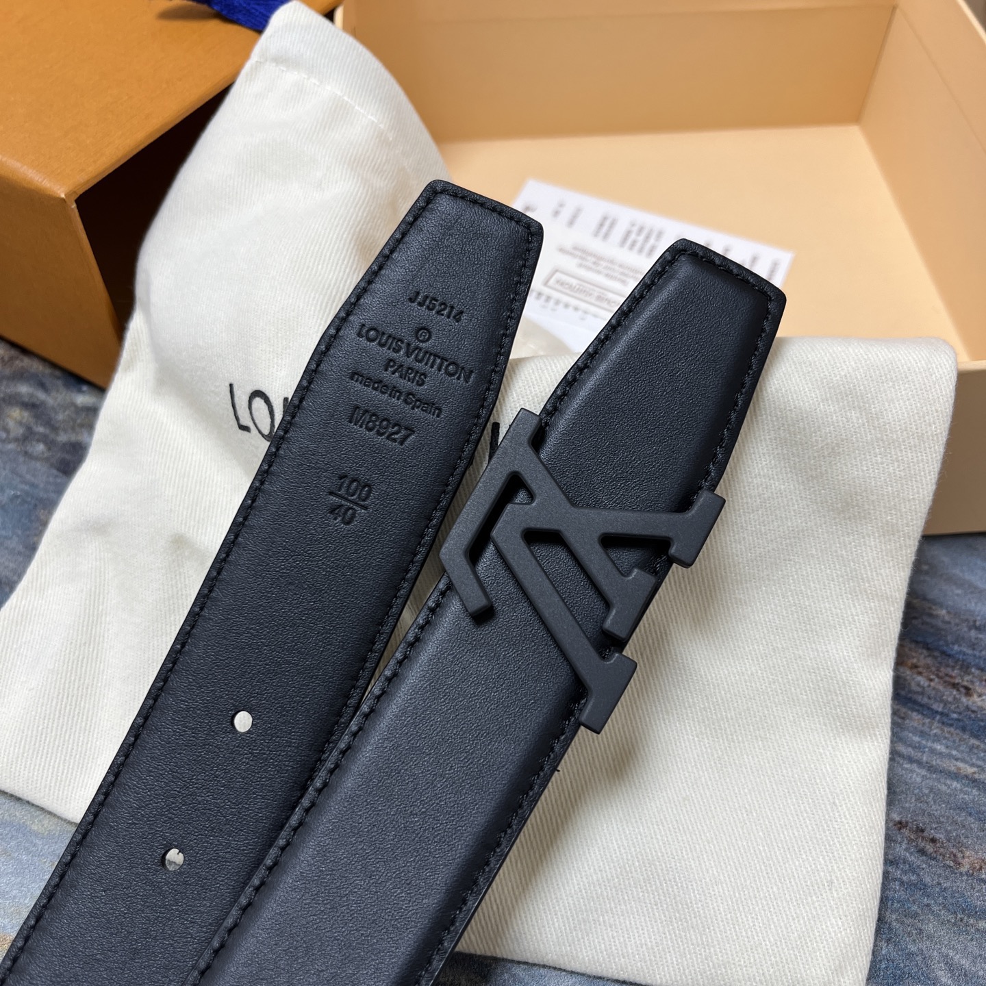 Gucci 구찌 은색 양가죽 재킷 9