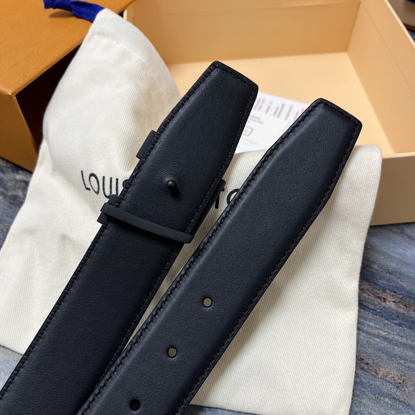 Gucci 구찌 은색 양가죽 재킷 10