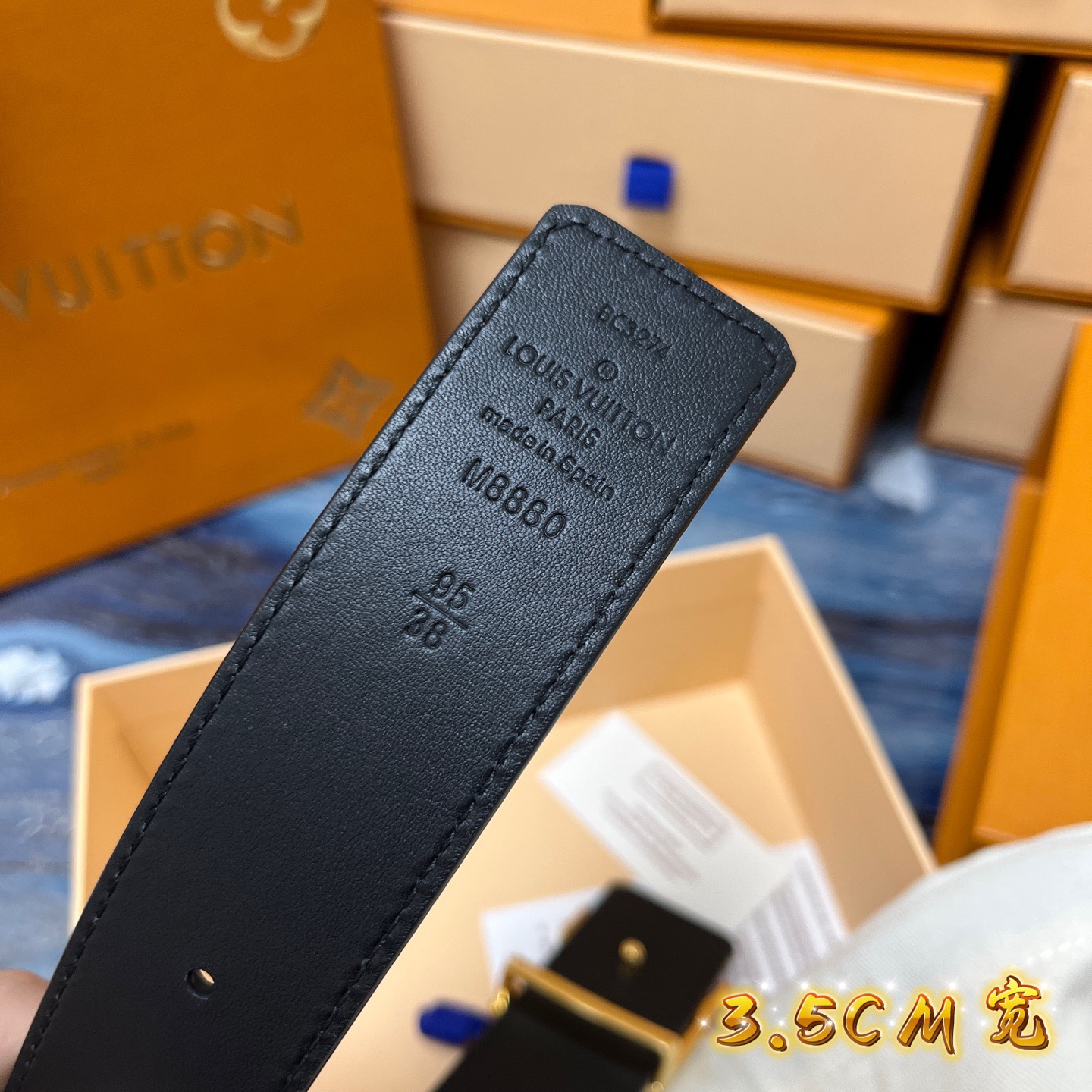 PRADA 프라다 FW2023 사피아노 가죽 크로스백 5