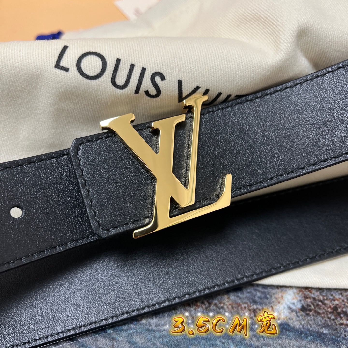 PRADA 프라다 FW2023 사피아노 가죽 크로스백 3