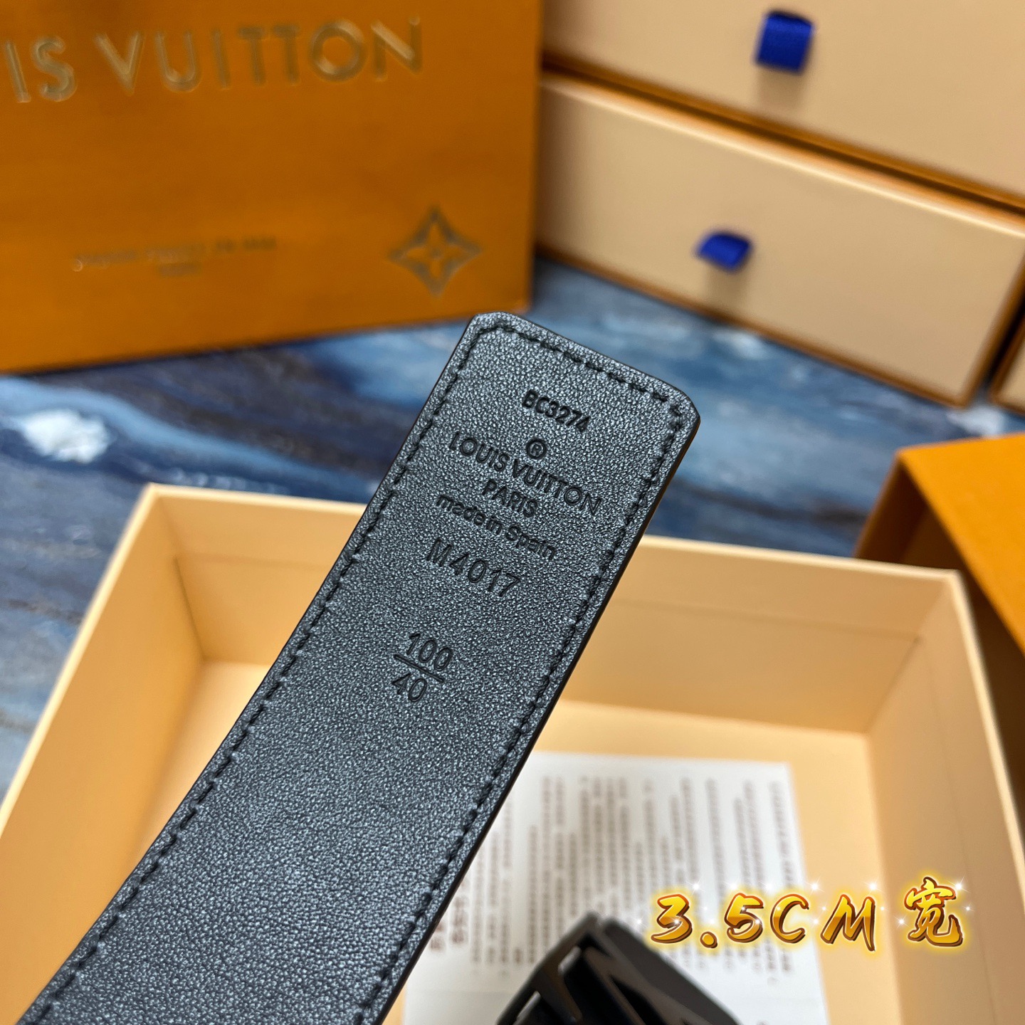 PRADA 프라다 FW2023 사피아노 가죽 크로스백 9