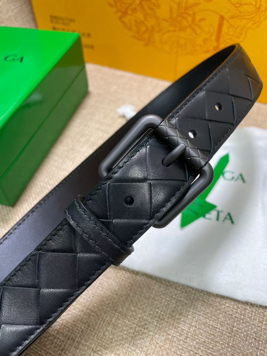 Bottega Veneta 보테가베네타 보테가 베네타 인트레치아토 송아지가죽 벨트 2