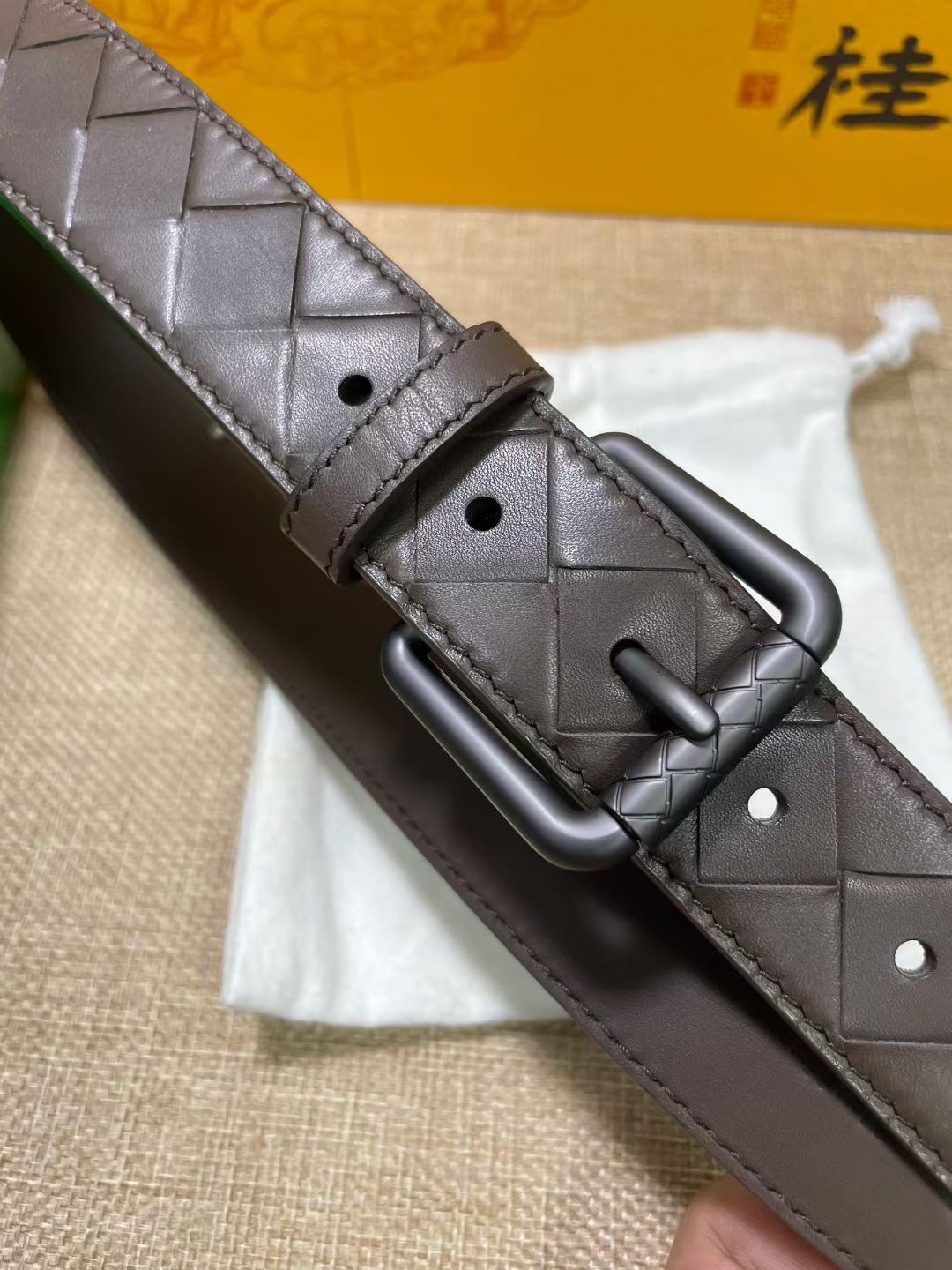 Bottega Veneta 보테가베네타 보테가 베네타 인트레치아토 송아지가죽 벨트 9