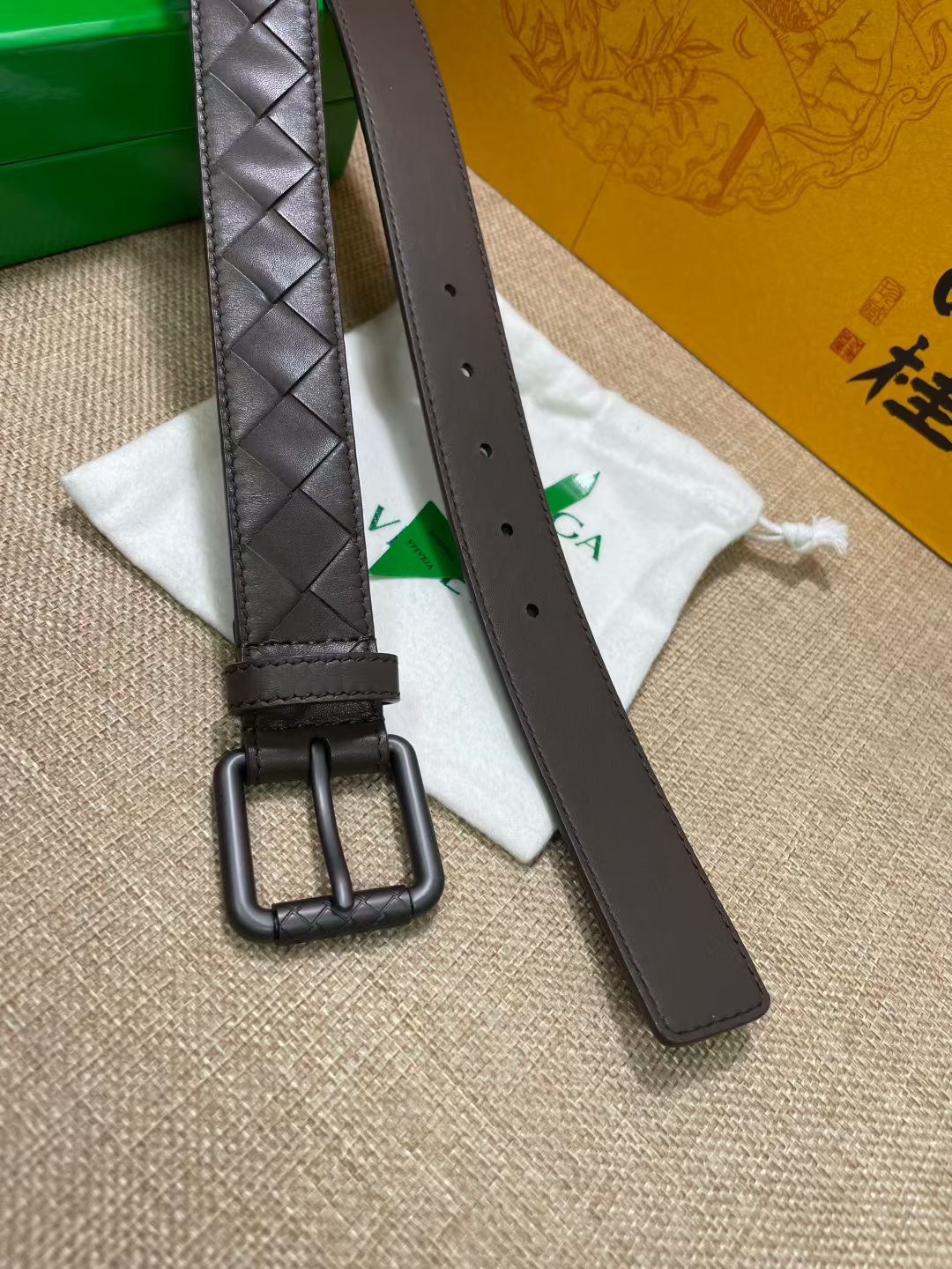 Bottega Veneta 보테가베네타 보테가 베네타 인트레치아토 송아지가죽 벨트 11