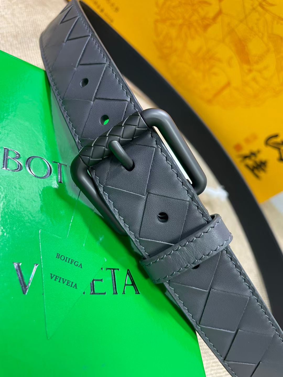 Bottega Veneta 보테가베네타 보테가 베네타 인트레치아토 송아지가죽 벨트 9