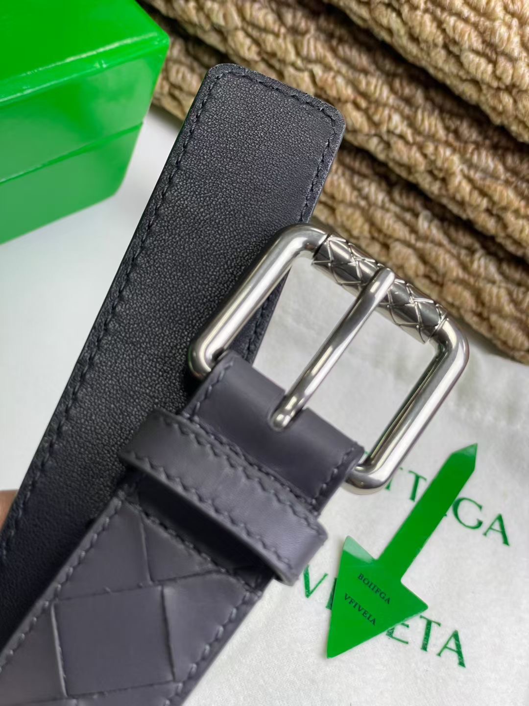 Bottega Veneta 보테가베네타 보테가 베네타 수공编织 소가죽 벨트 12