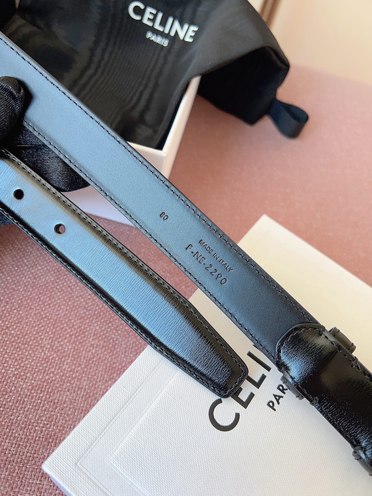 Ferragamo 살바토레 페라가모 FW2023 클래식 블랙 체인 백 7