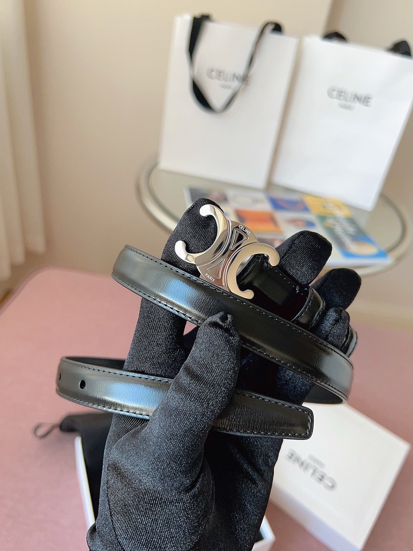 Celine 셀린느 트리오프 금장 버클 블랙 가죽 벨트 1