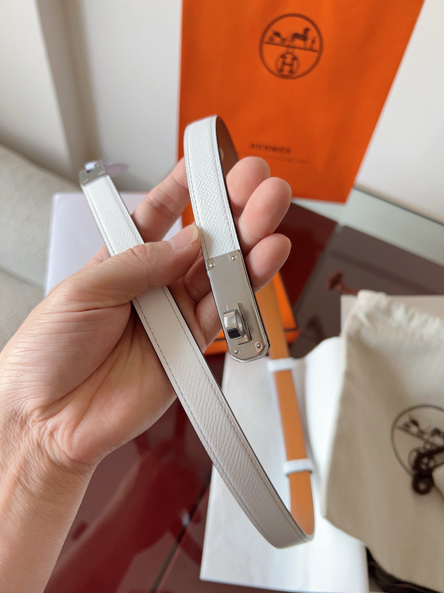 FENDI 펜디 클래식 FF 메탈 셔츠 1