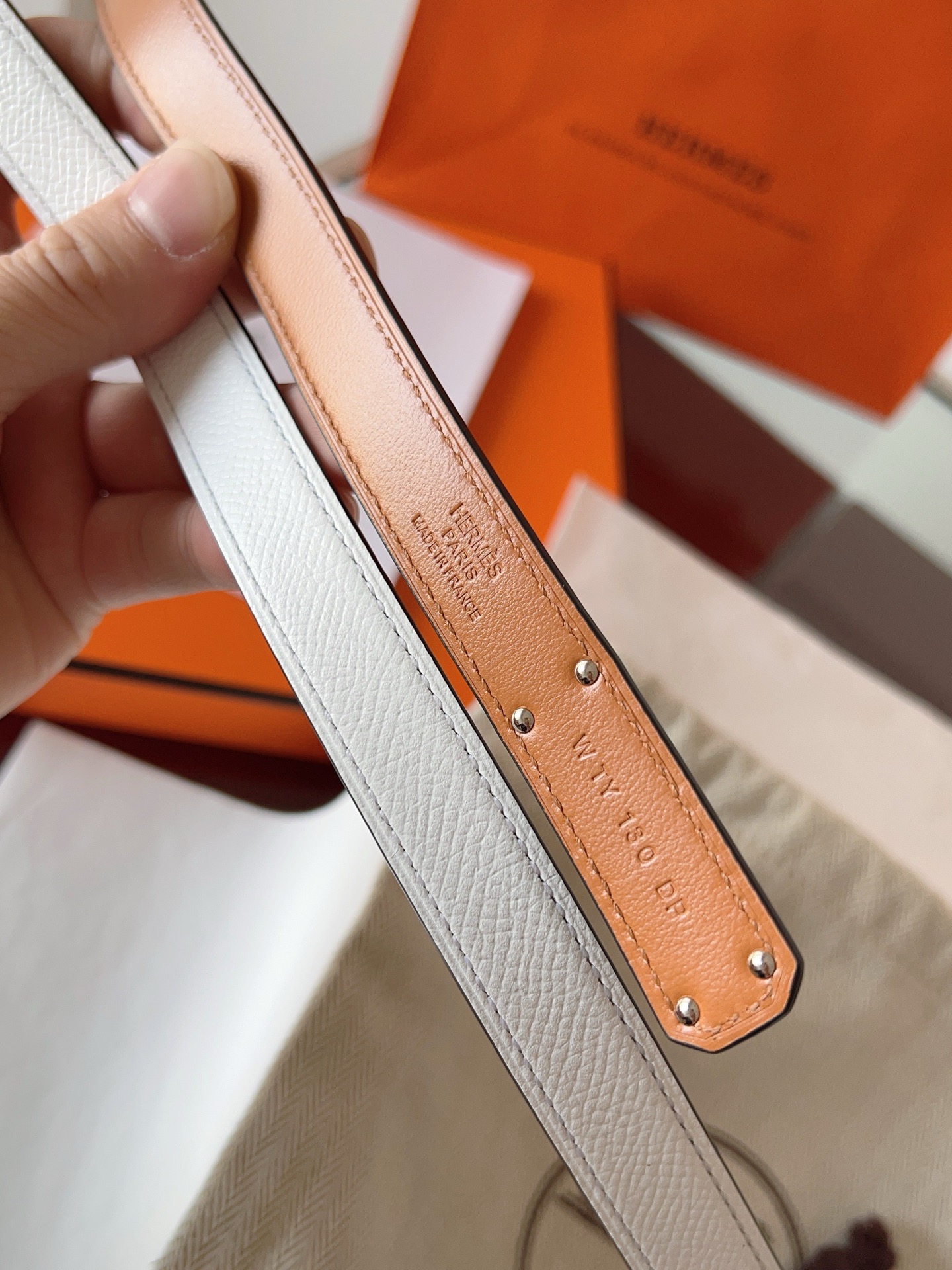 FENDI 펜디 클래식 FF 메탈 셔츠 3