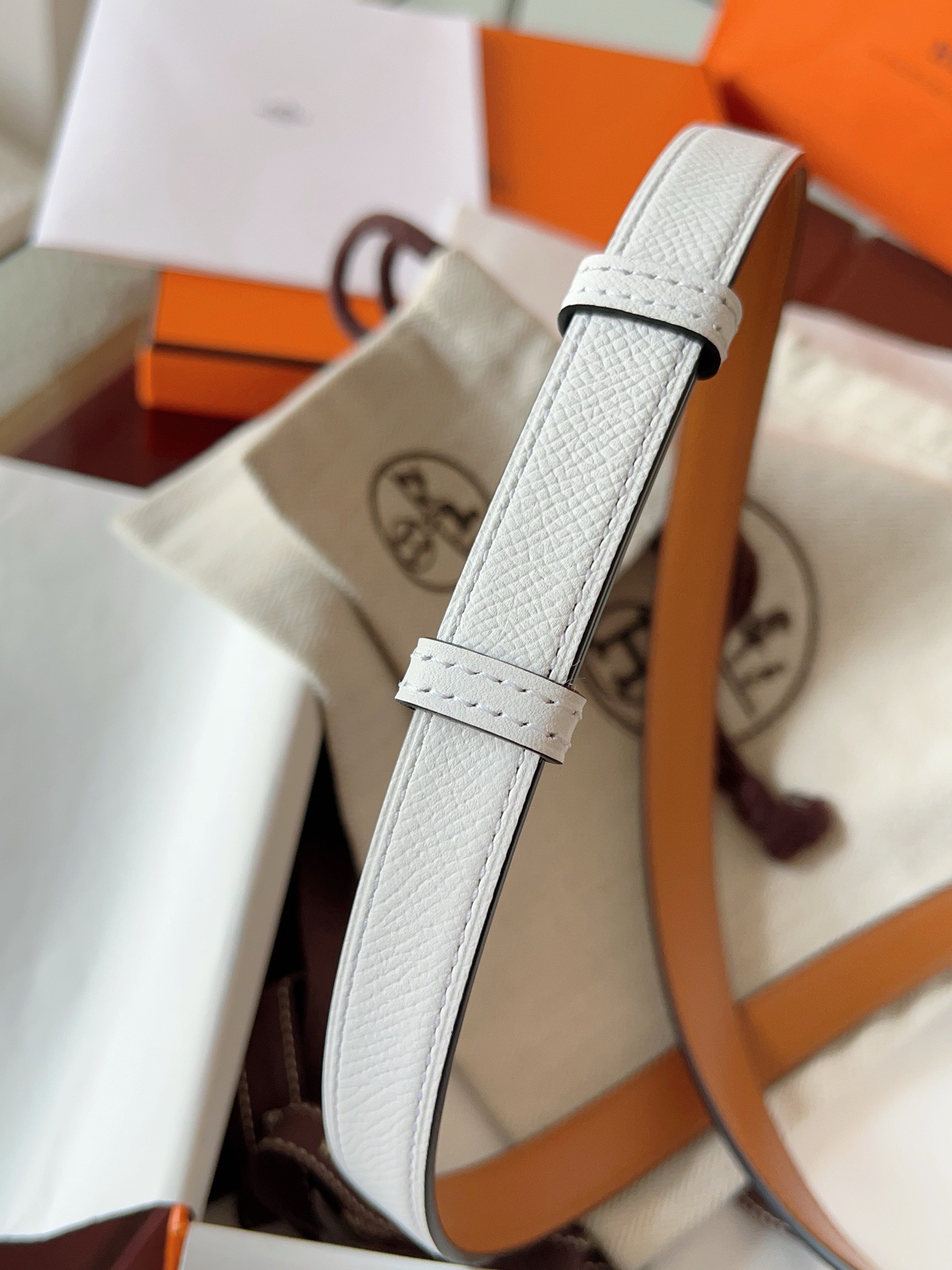 FENDI 펜디 클래식 FF 메탈 셔츠 5