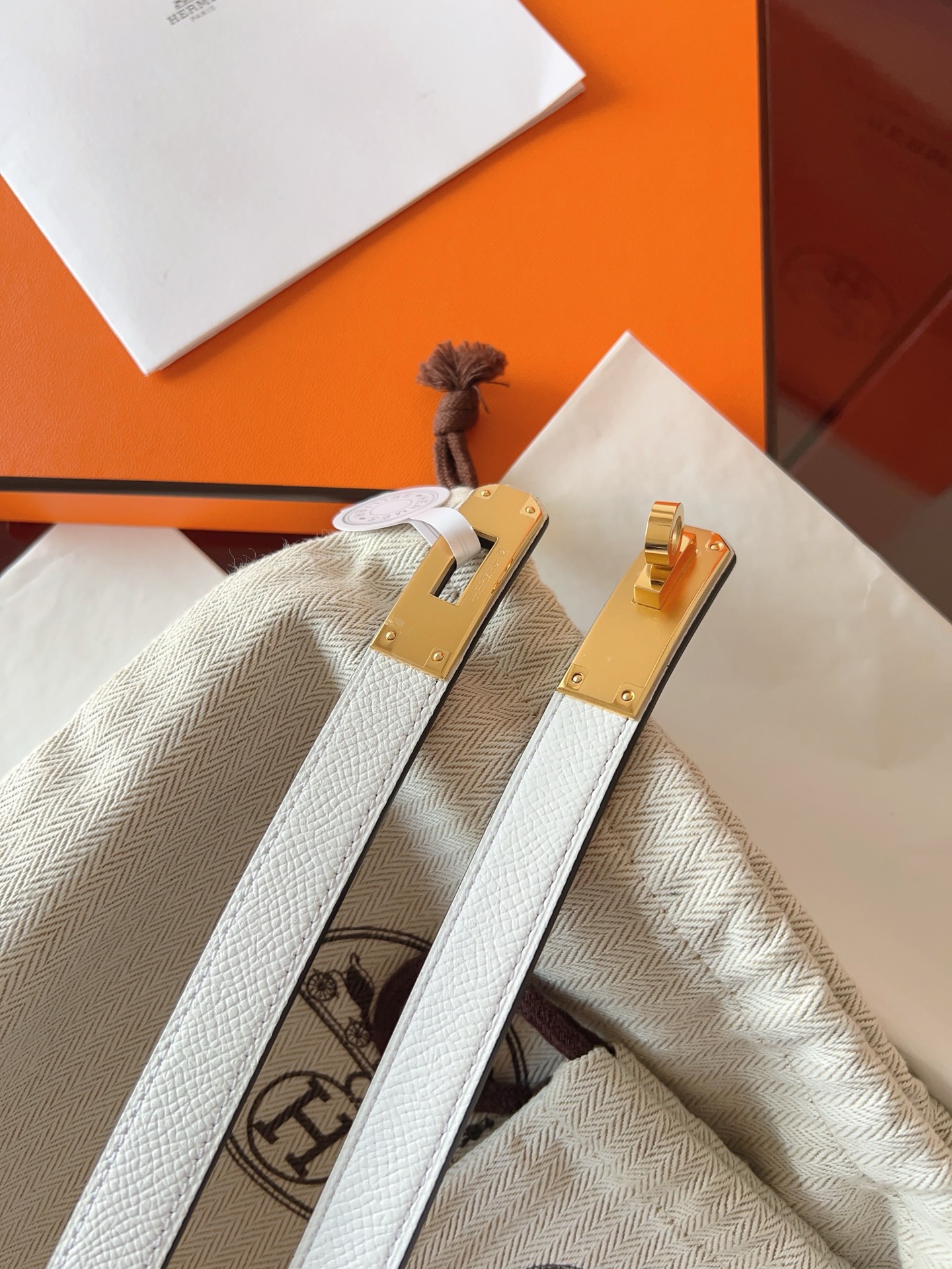 FENDI 펜디 클래식 FF 메탈 셔츠 11