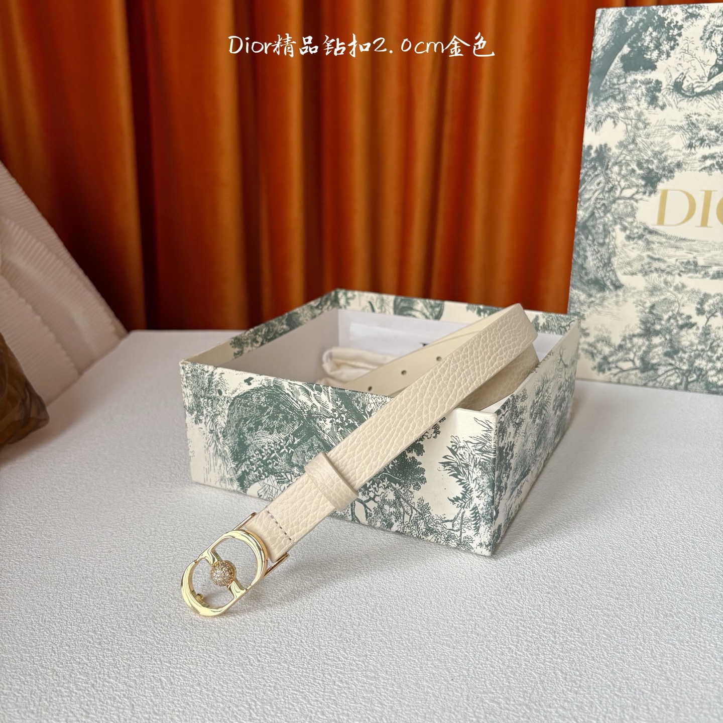 Valentino 발렌티노 칼라 금속 장식 셔츠 8