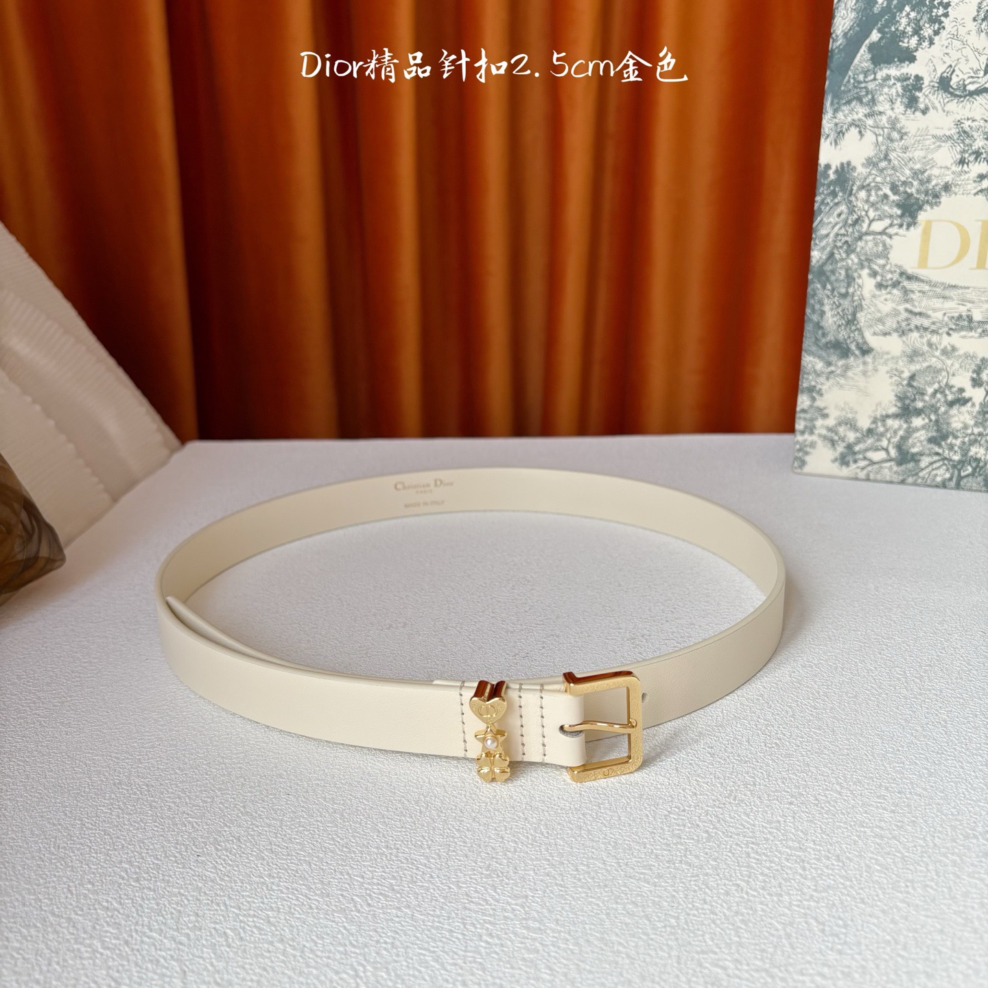 Dior 디올 러키 디올 루프 소가죽 벨트 2