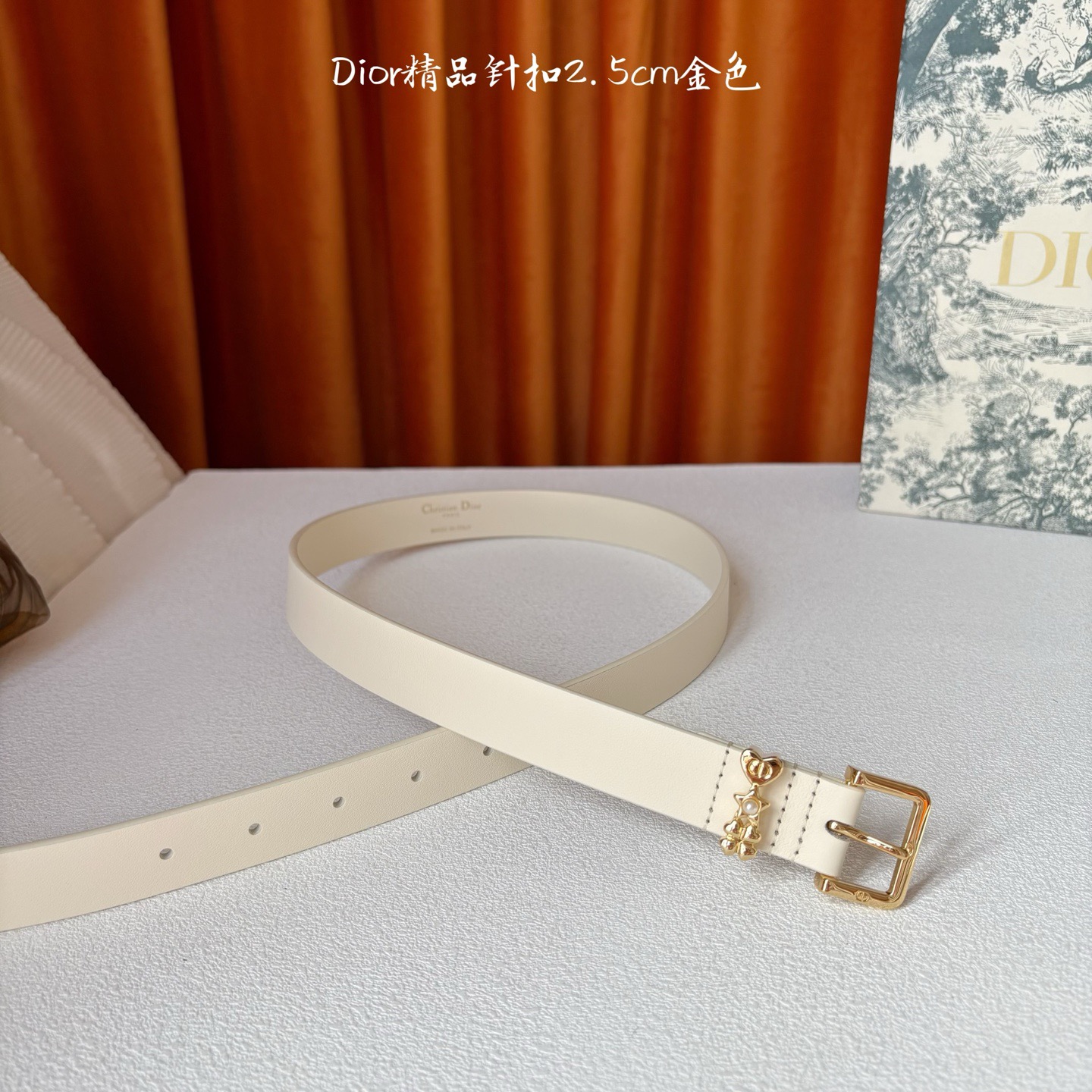 Dior 디올 러키 디올 루프 소가죽 벨트 3