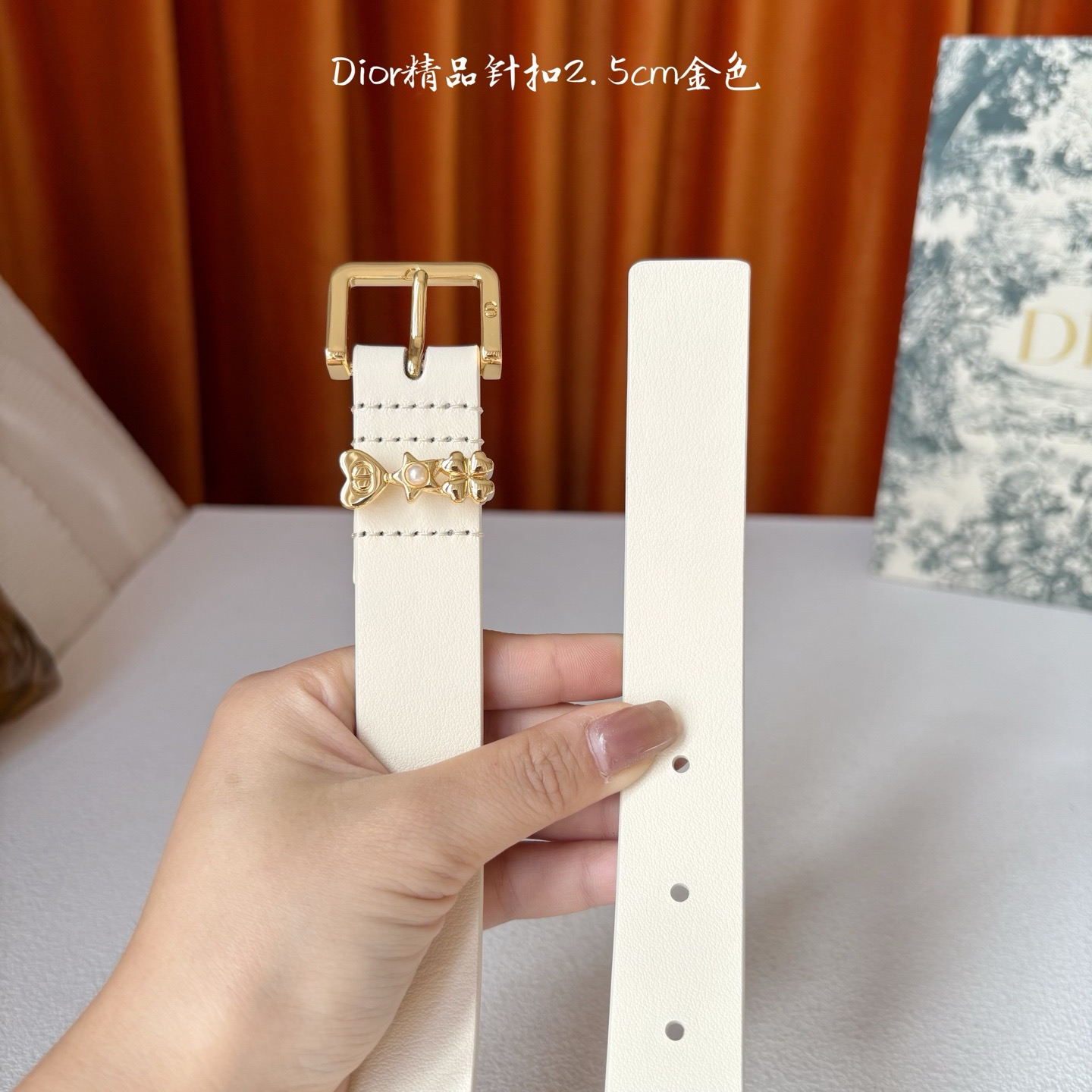 Dior 디올 러키 디올 루프 소가죽 벨트 4