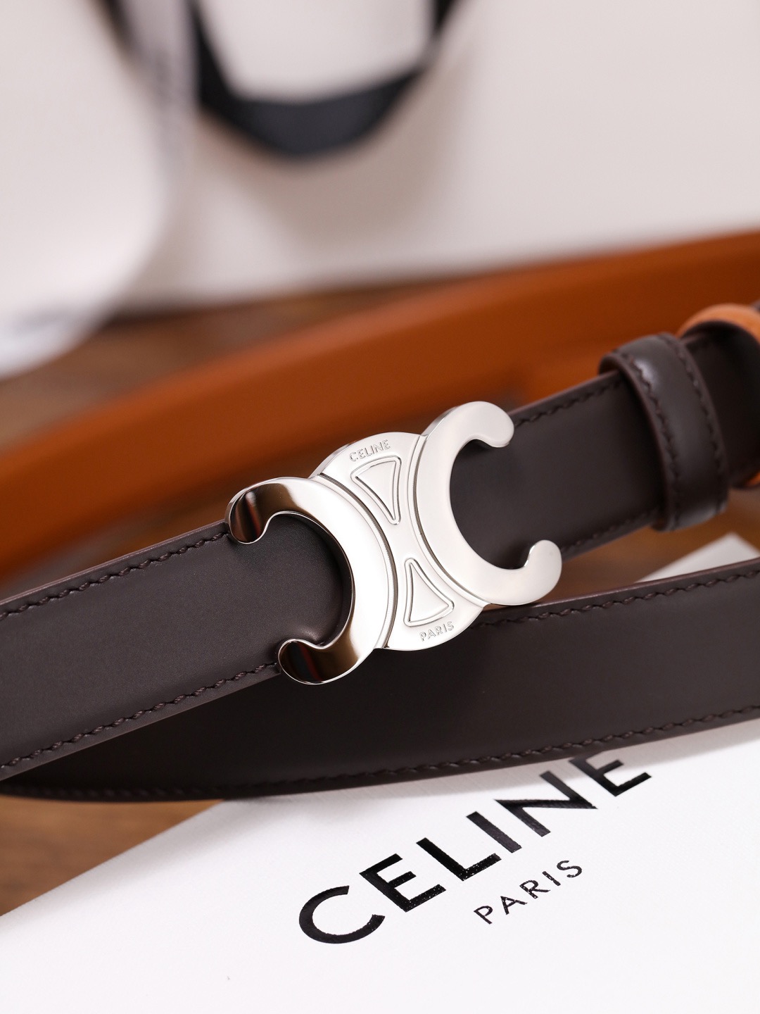 CELINE 셀린느 트리옴프 25mm 여성 소가죽 벨트 3