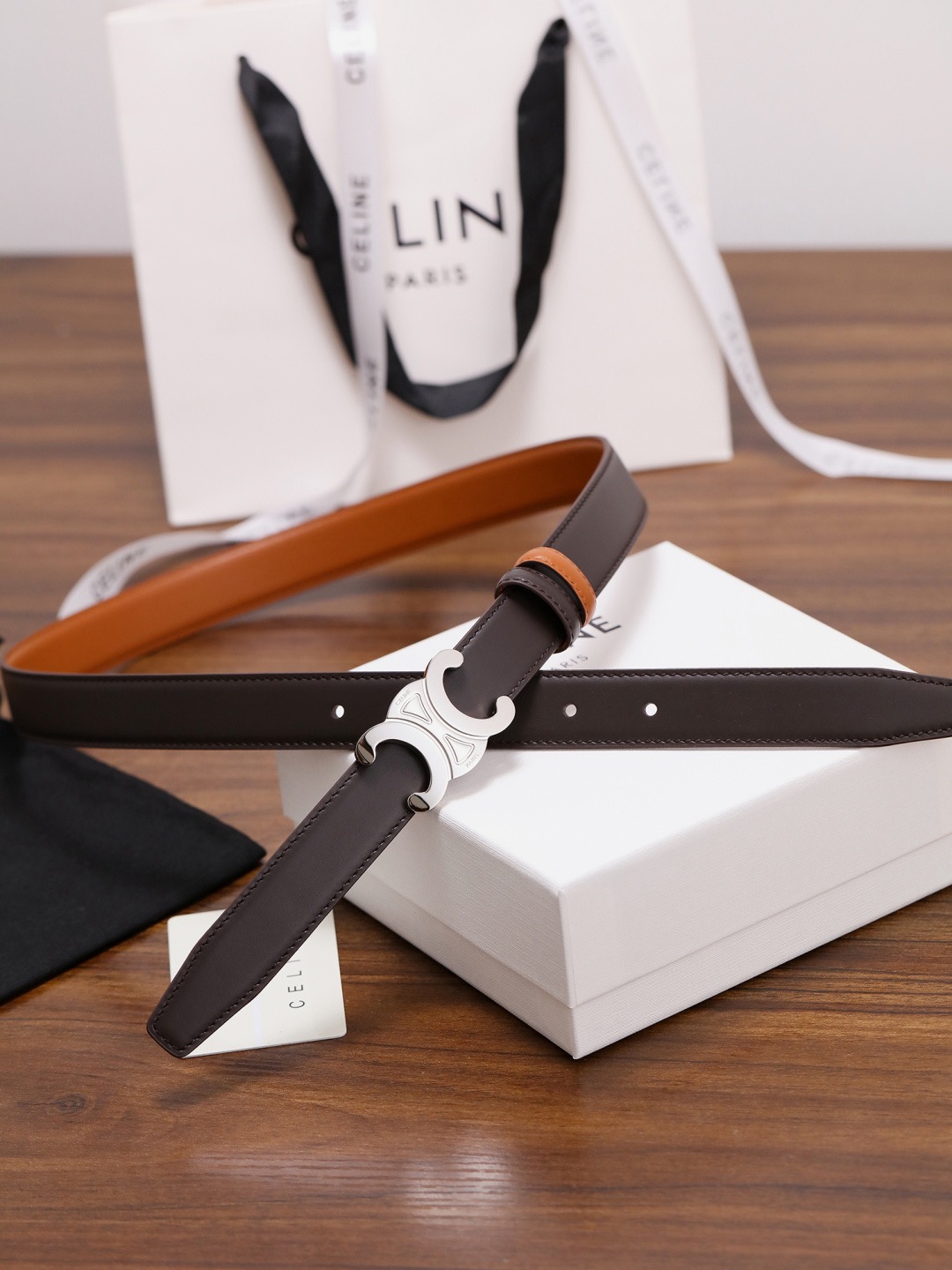 CELINE 셀린느 트리옴프 25mm 여성 소가죽 벨트 4