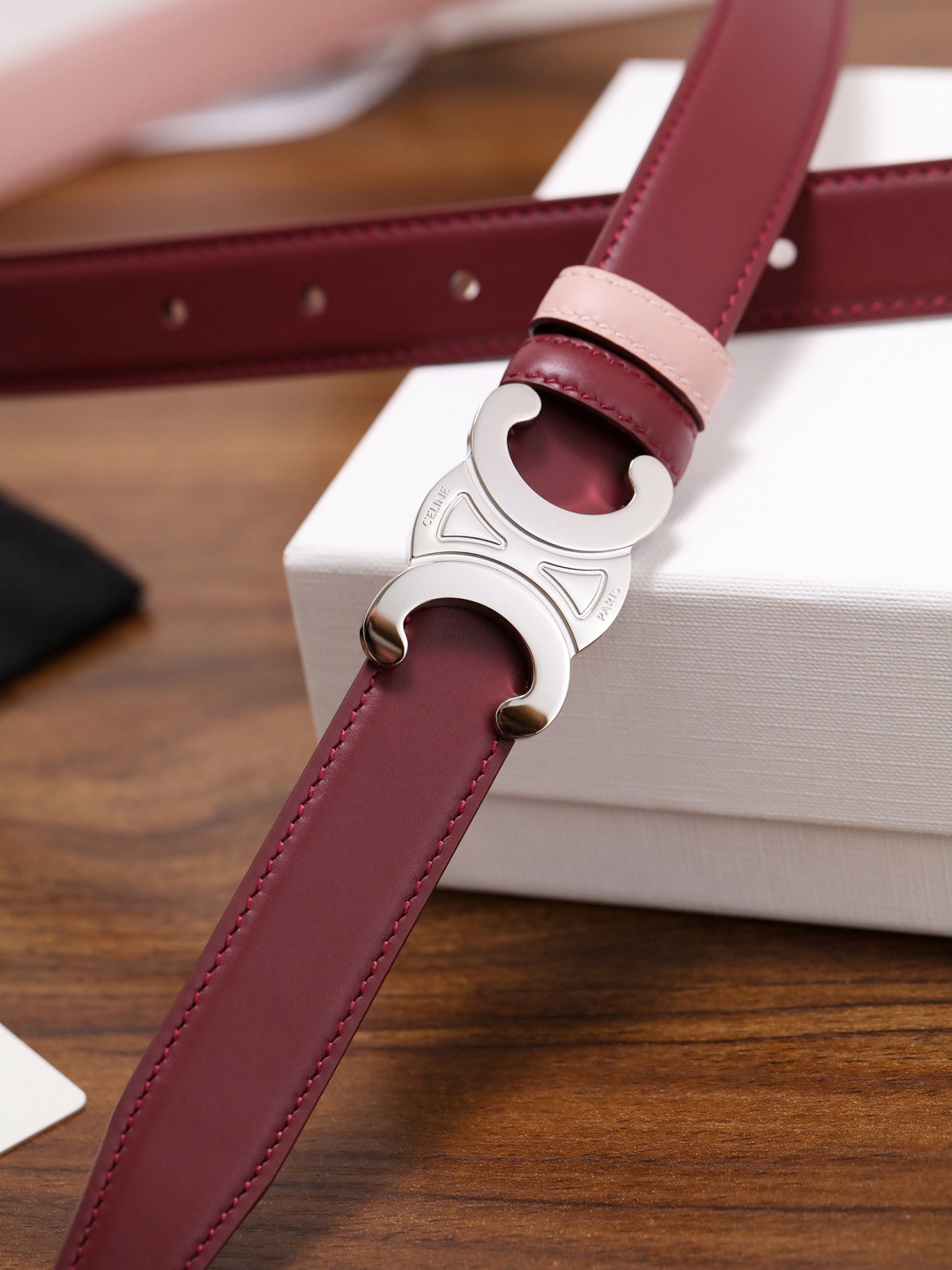 CELINE 셀린느 트리옴프 25mm 여성 소가죽 벨트 1
