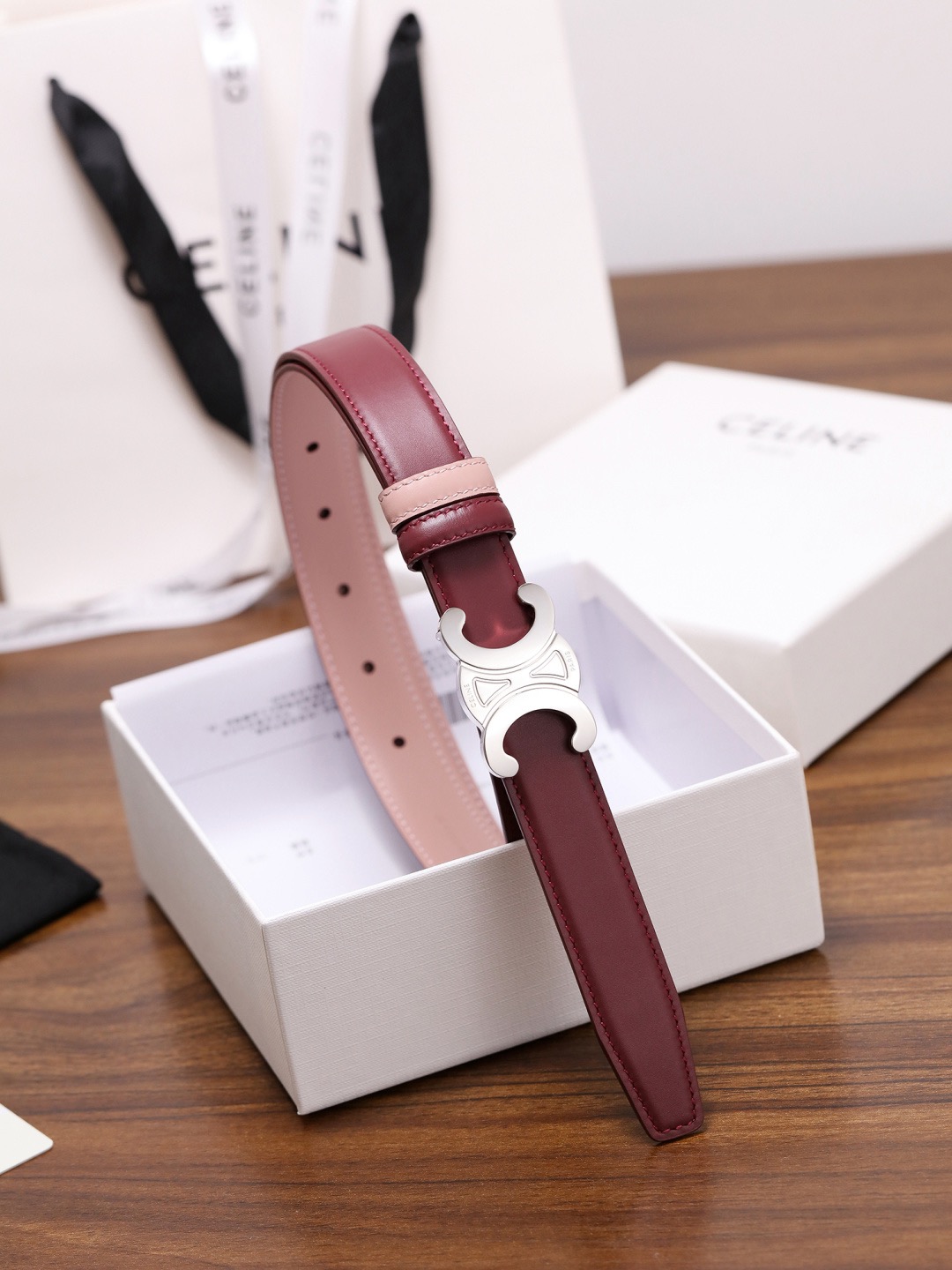 CELINE 셀린느 트리옴프 25mm 여성 소가죽 벨트 2