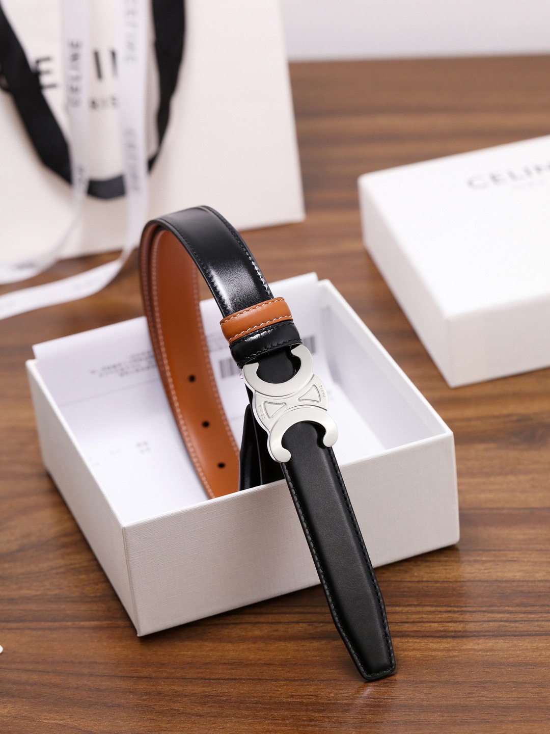 BLCG 발렌시아가 25FW 블랙 그레이 브러쉬드 진 1