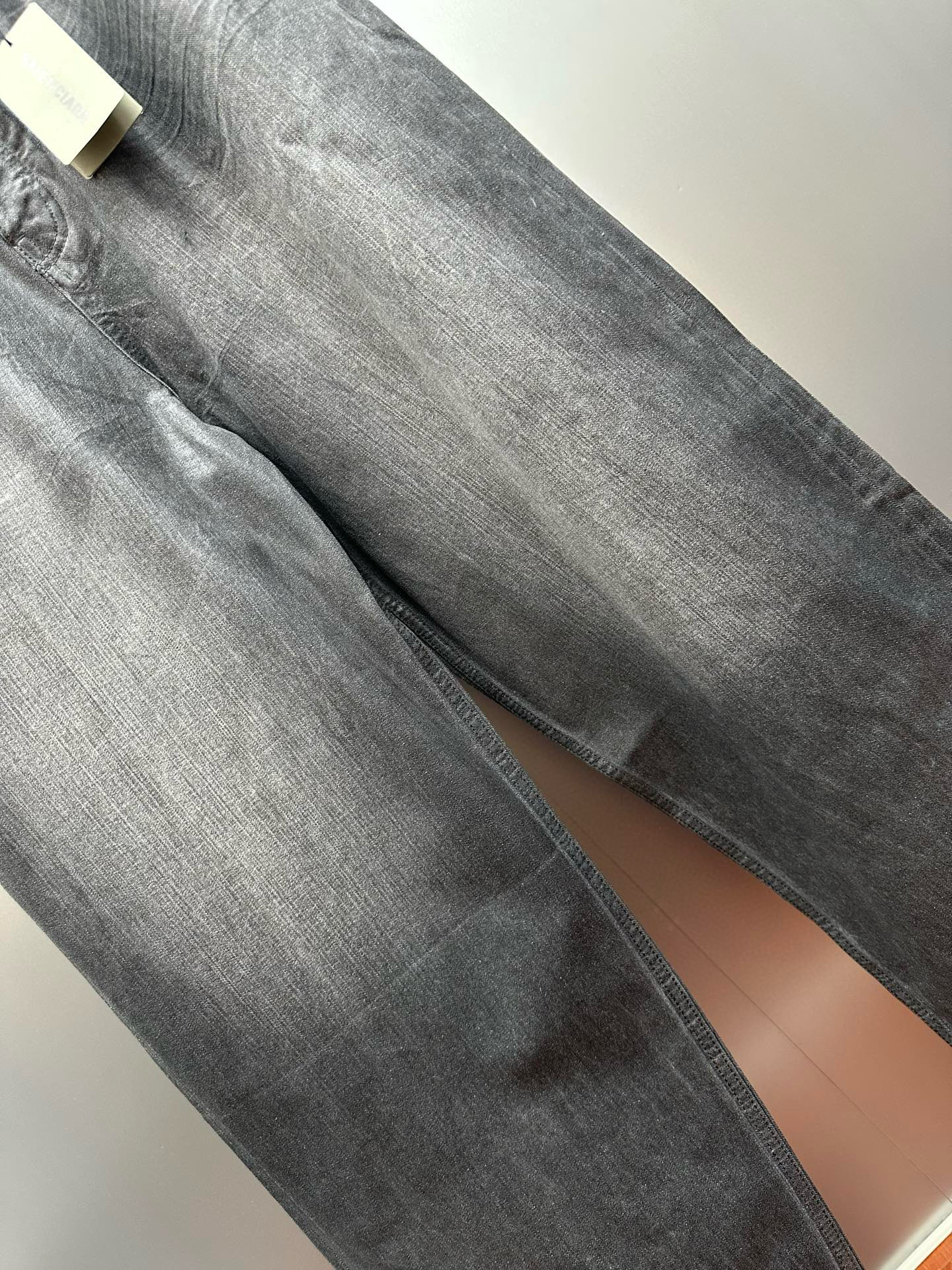 BLCG 발렌시아가 25FW 블랙 그레이 브러쉬드 진 14