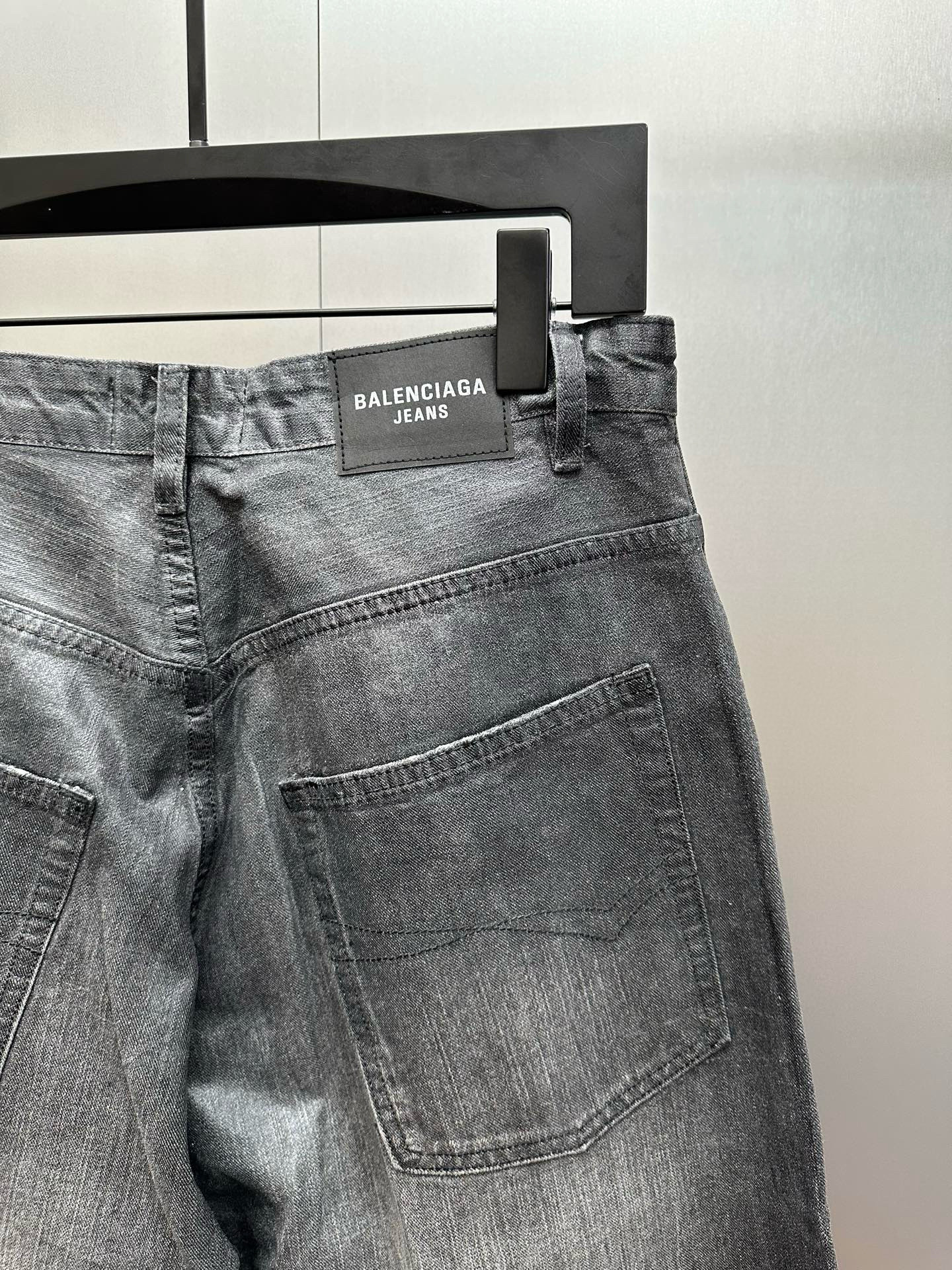 BLCG 발렌시아가 25FW 블랙 그레이 브러쉬드 진 15