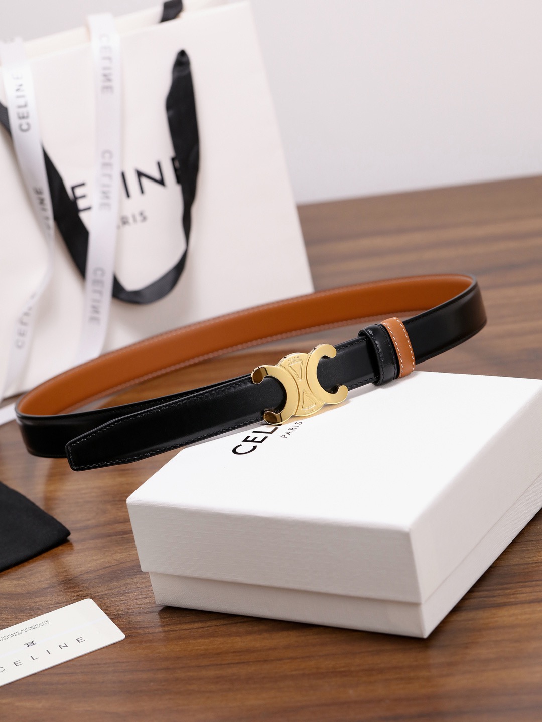 LOEWE 로에베 허리 로고 자수 셔츠 9