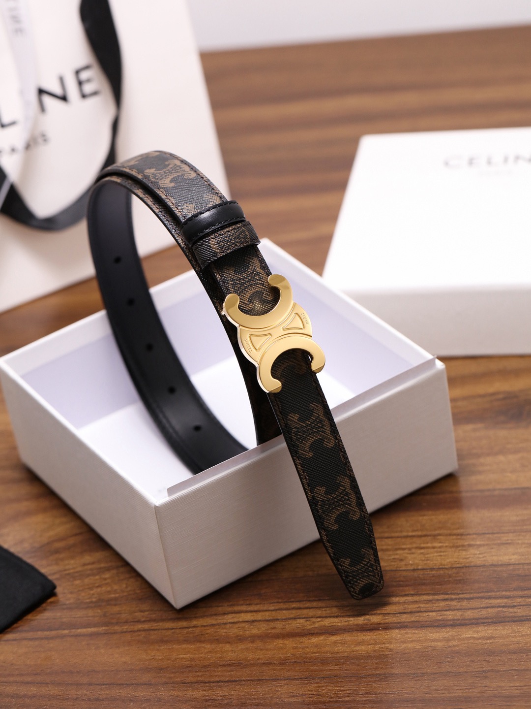CELINE 셀린느 트리옴프 버클 여성 소가죽 벨트 6