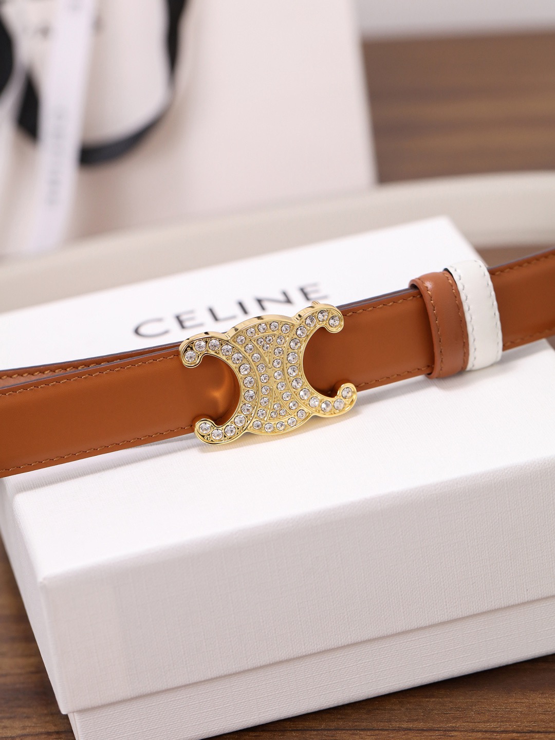 CELINE 셀린느 크리스탈 트리옴프 여성 소가죽 벨트 11