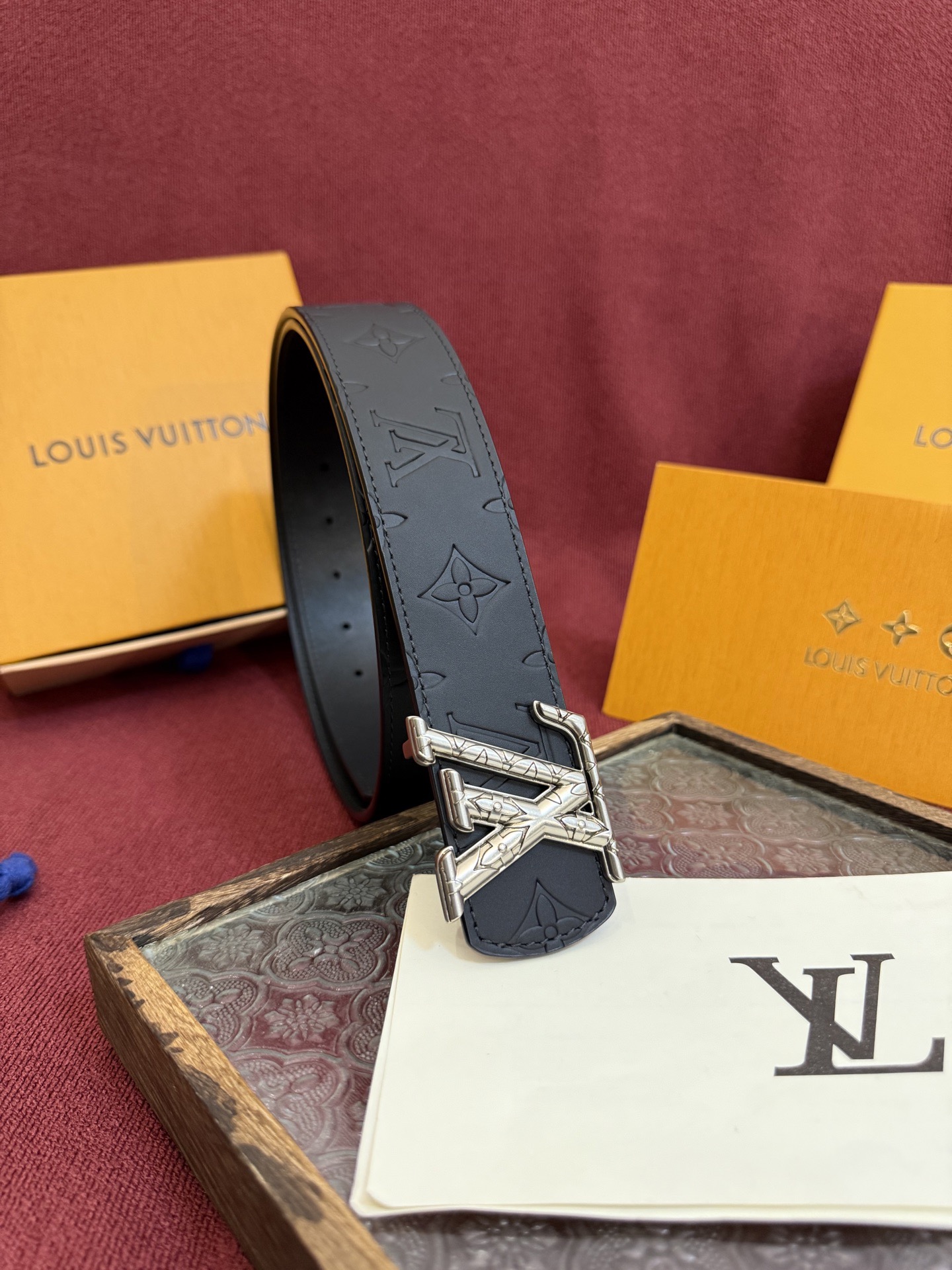 Louis Vuitton 루이비통 가슴 자수 셔츠 6