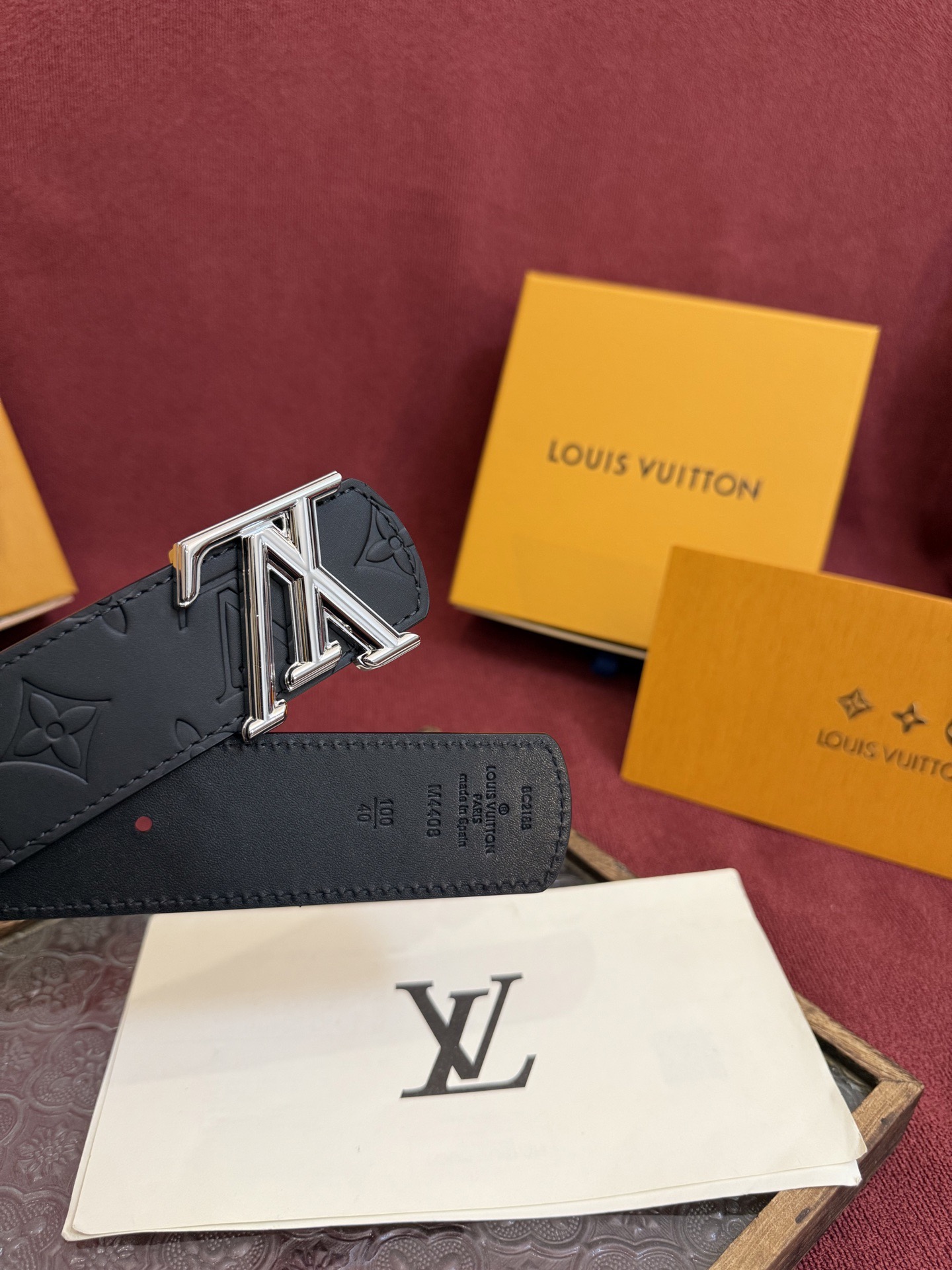 Louis Vuitton 루이비통 루이 비통 디멘션 드리프트 양면 모노그램 가죽 벨트 5