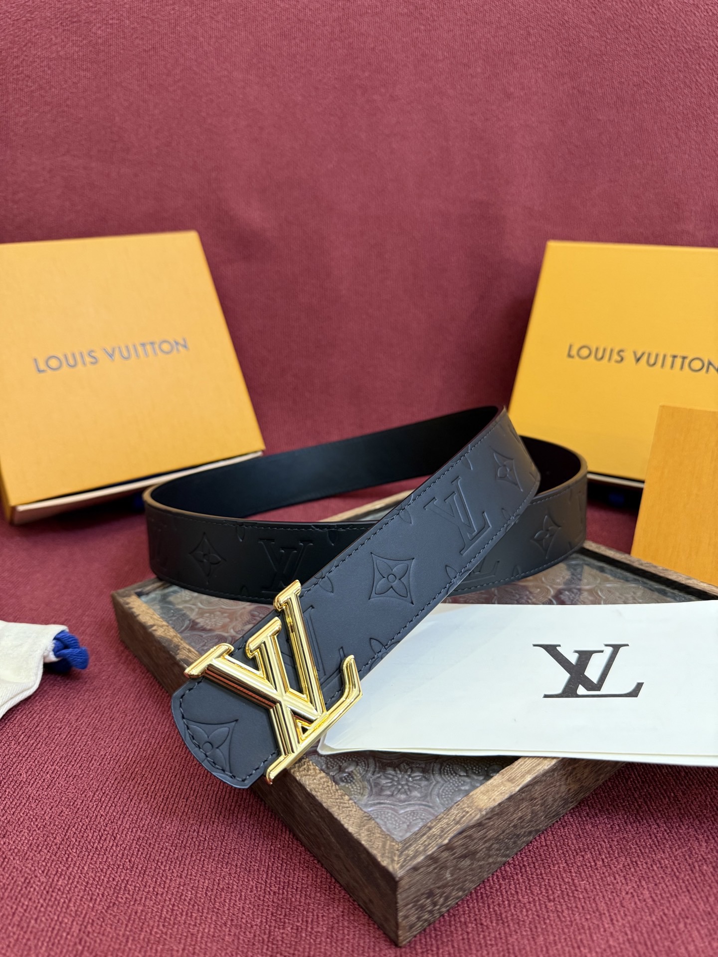 Louis Vuitton 루이비통 루이 비통 디멘션 드리프트 양면 모노그램 가죽 벨트 2