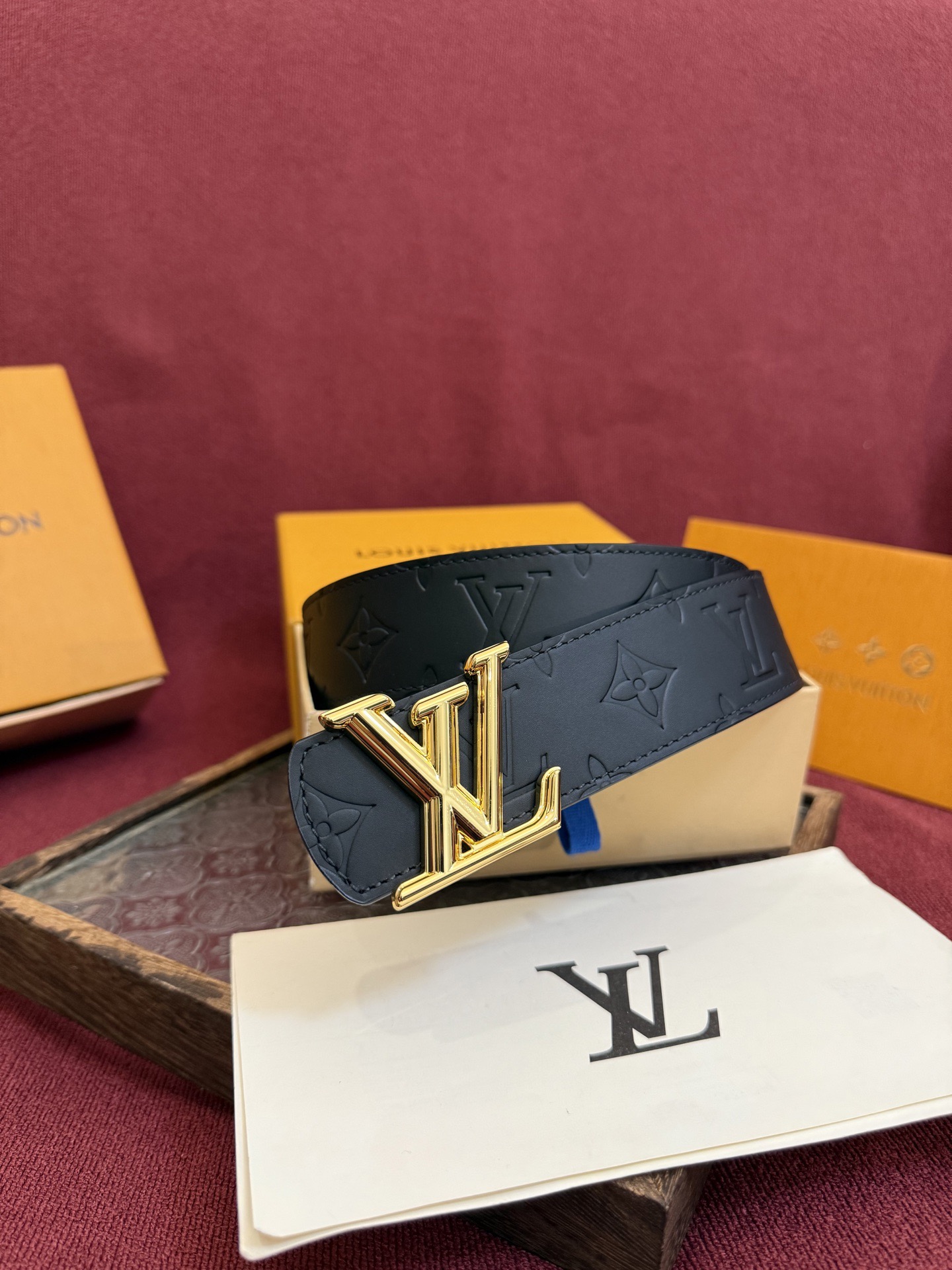 Louis Vuitton 루이비통 루이 비통 디멘션 드리프트 양면 모노그램 가죽 벨트 7
