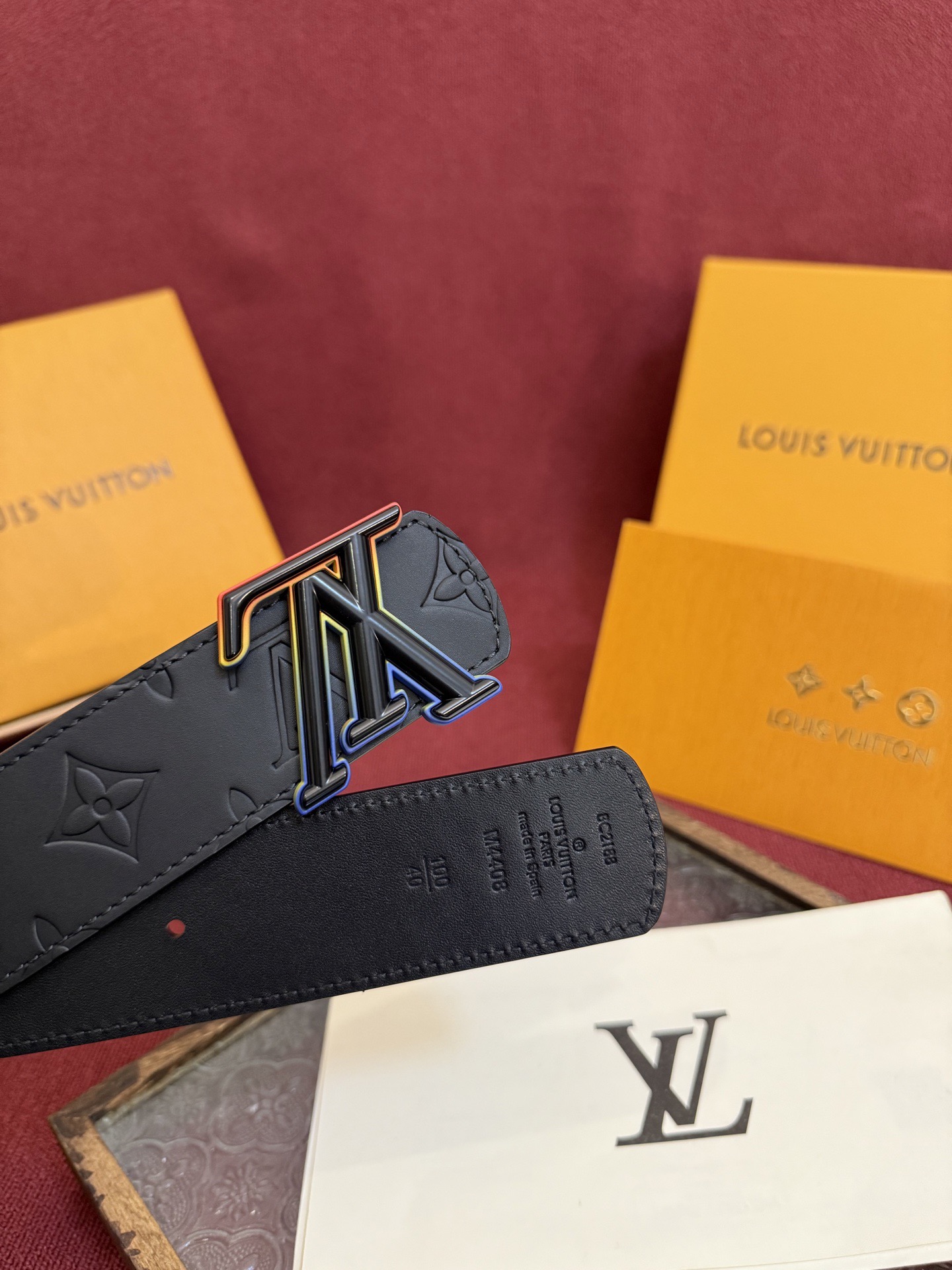 Louis Vuitton 루이비통 루이 비통 디멘션 드리프트 양면 모노그램 가죽 벨트 5