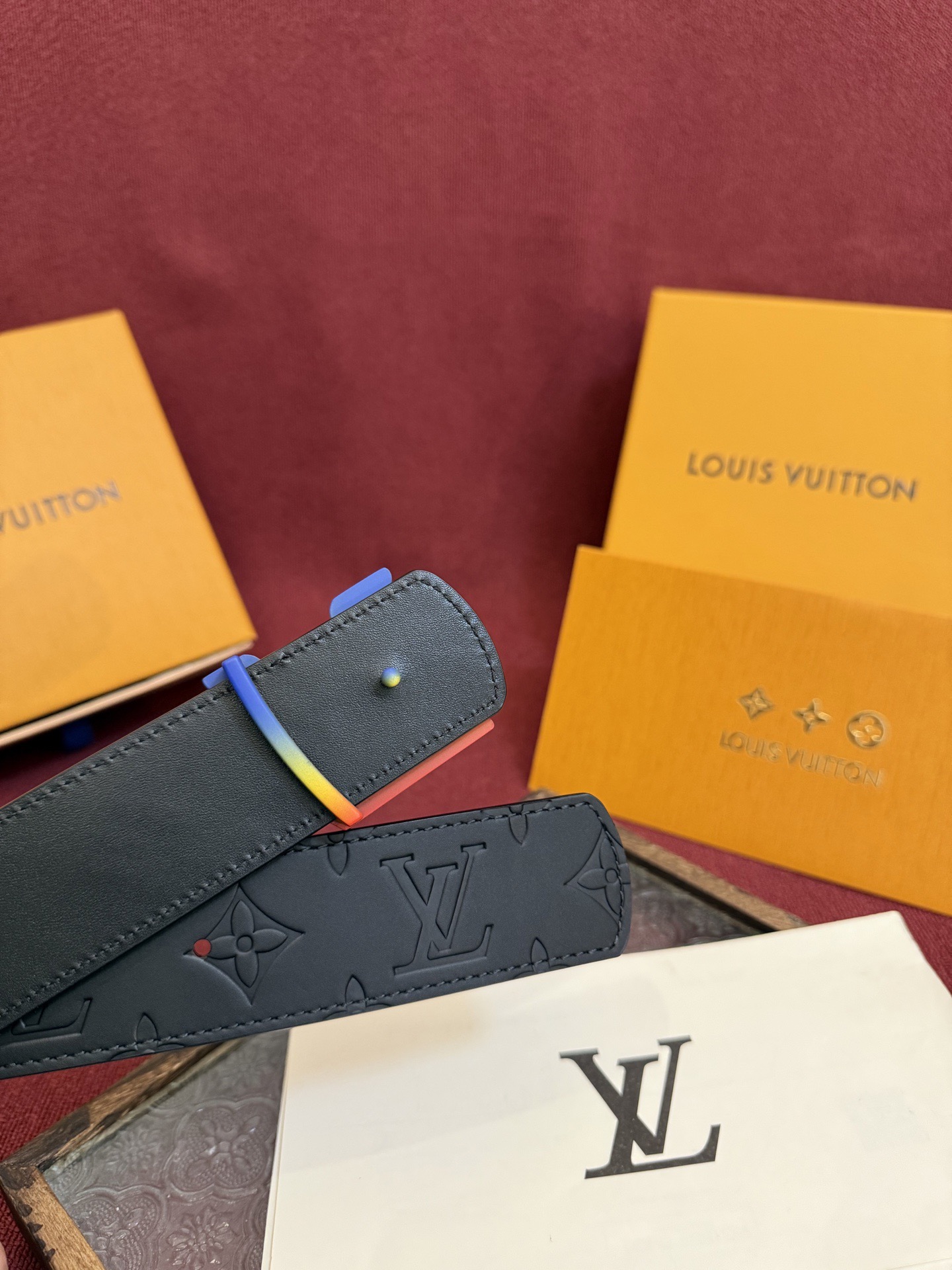 Louis Vuitton 루이비통 루이 비통 디멘션 드리프트 양면 모노그램 가죽 벨트 6