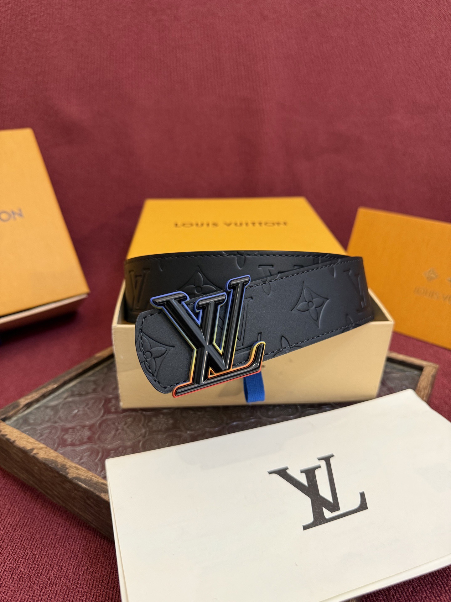 Louis Vuitton 루이비통 루이 비통 디멘션 드리프트 양면 모노그램 가죽 벨트 7