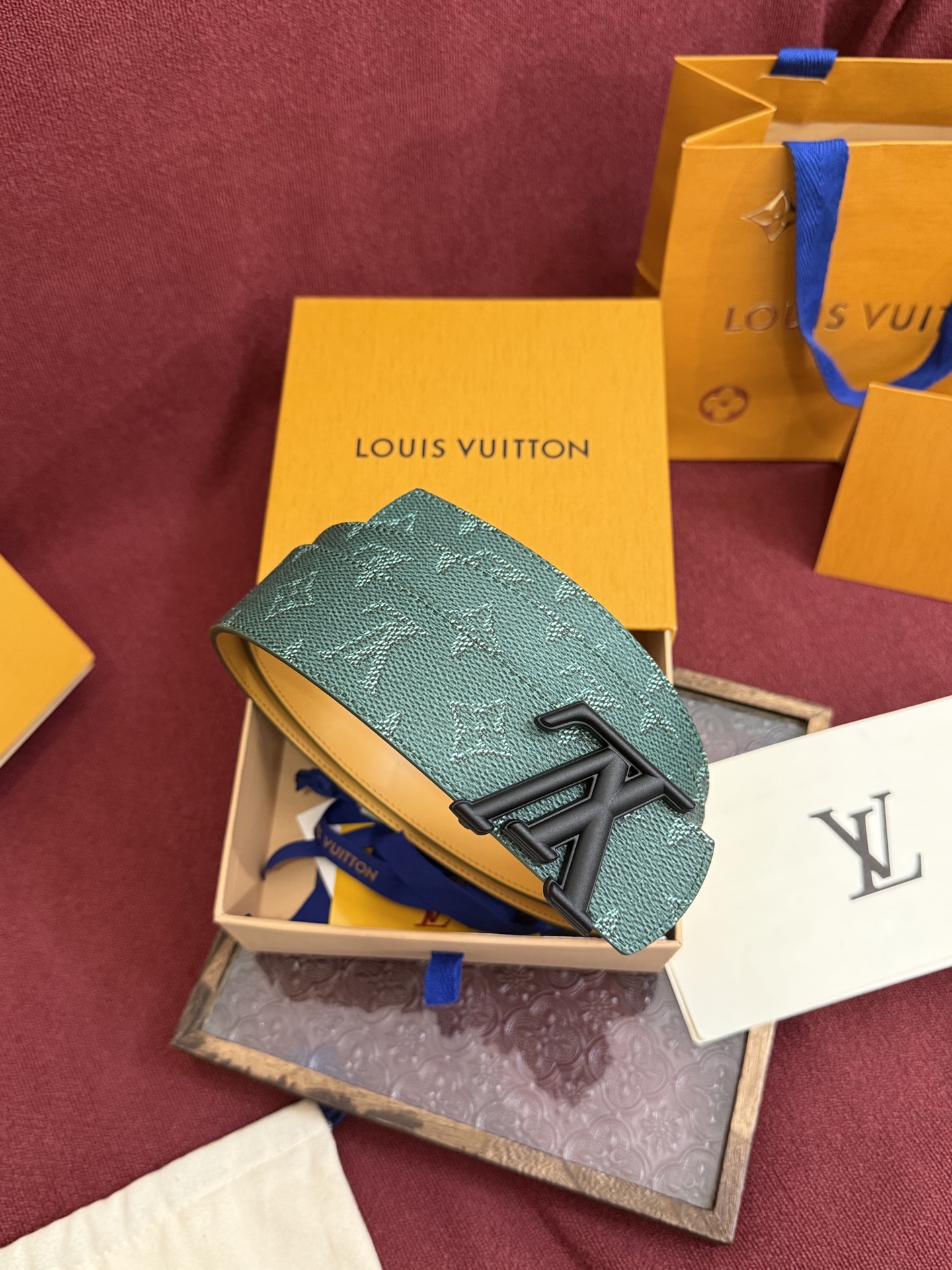 Louis Vuitton 루이비통 루이 비통 디멘션 모노그램 헤리티지 40 리버서블 벨트 6