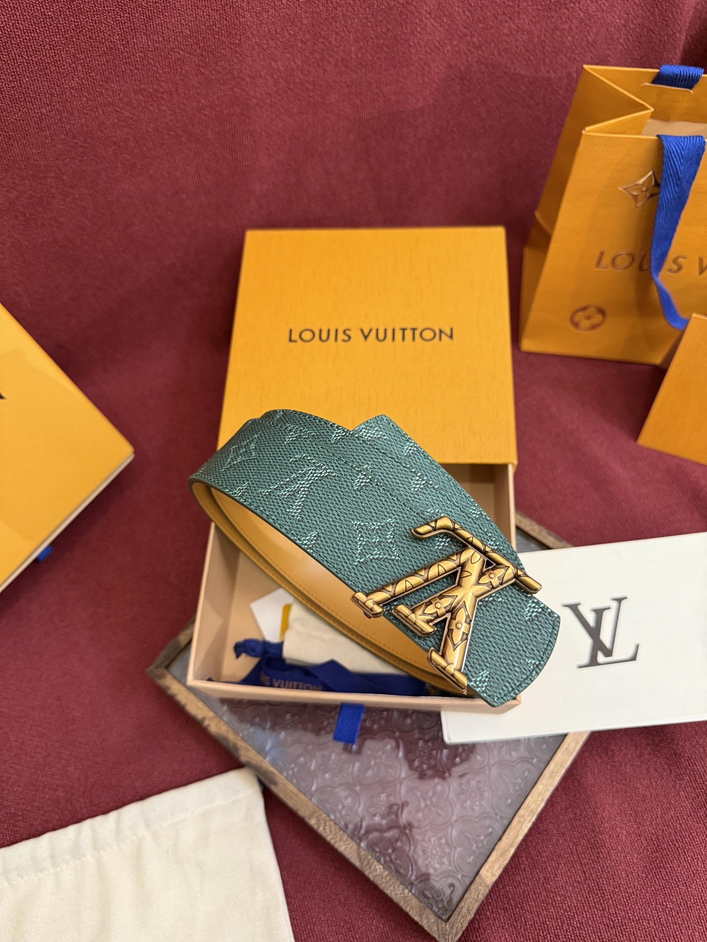 Louis Vuitton 루이비통 루이 비통 디멘션 모노그램 헤리티지 40 리버서블 벨트 6