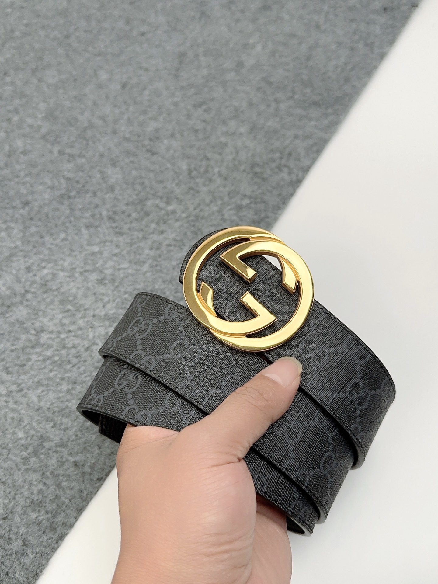 Gucci 구찌 PVC 로고 버클 벨트 1