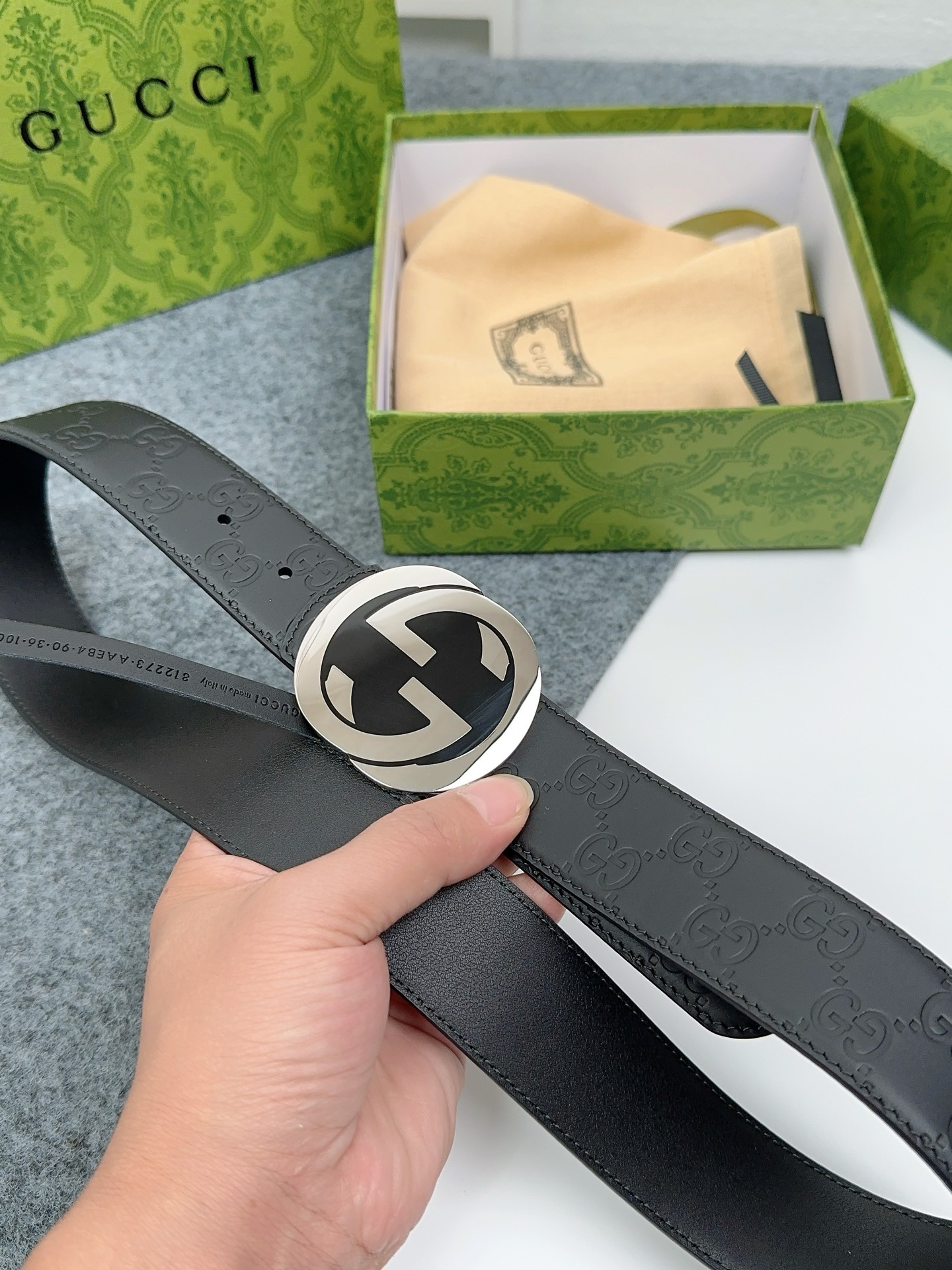 Hermes 에르메스 2025 가을·겨울 남성 양가죽 재킷 7