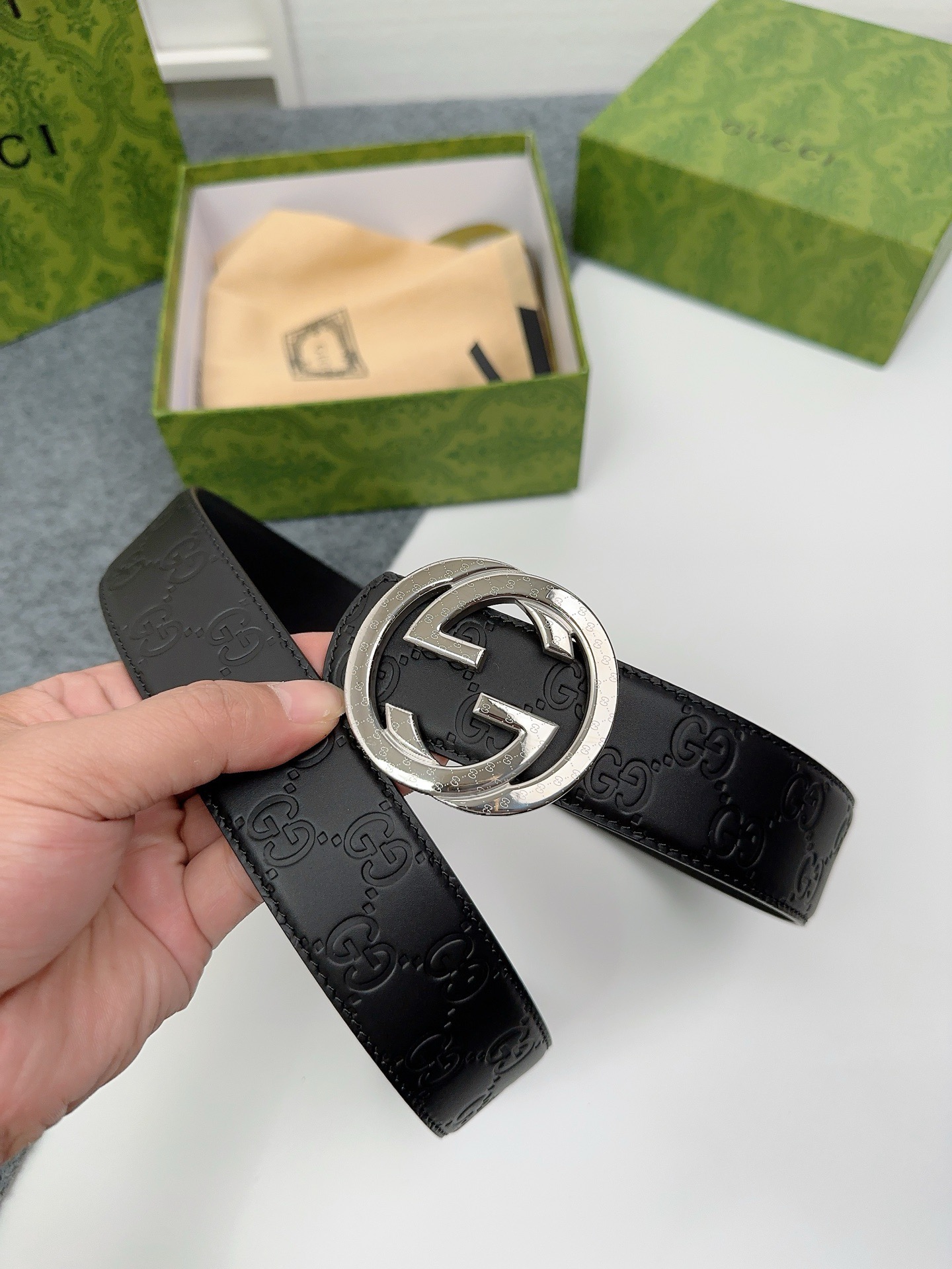 Gucci 구찌 GG 엠보 소가죽 남성 벨트 3