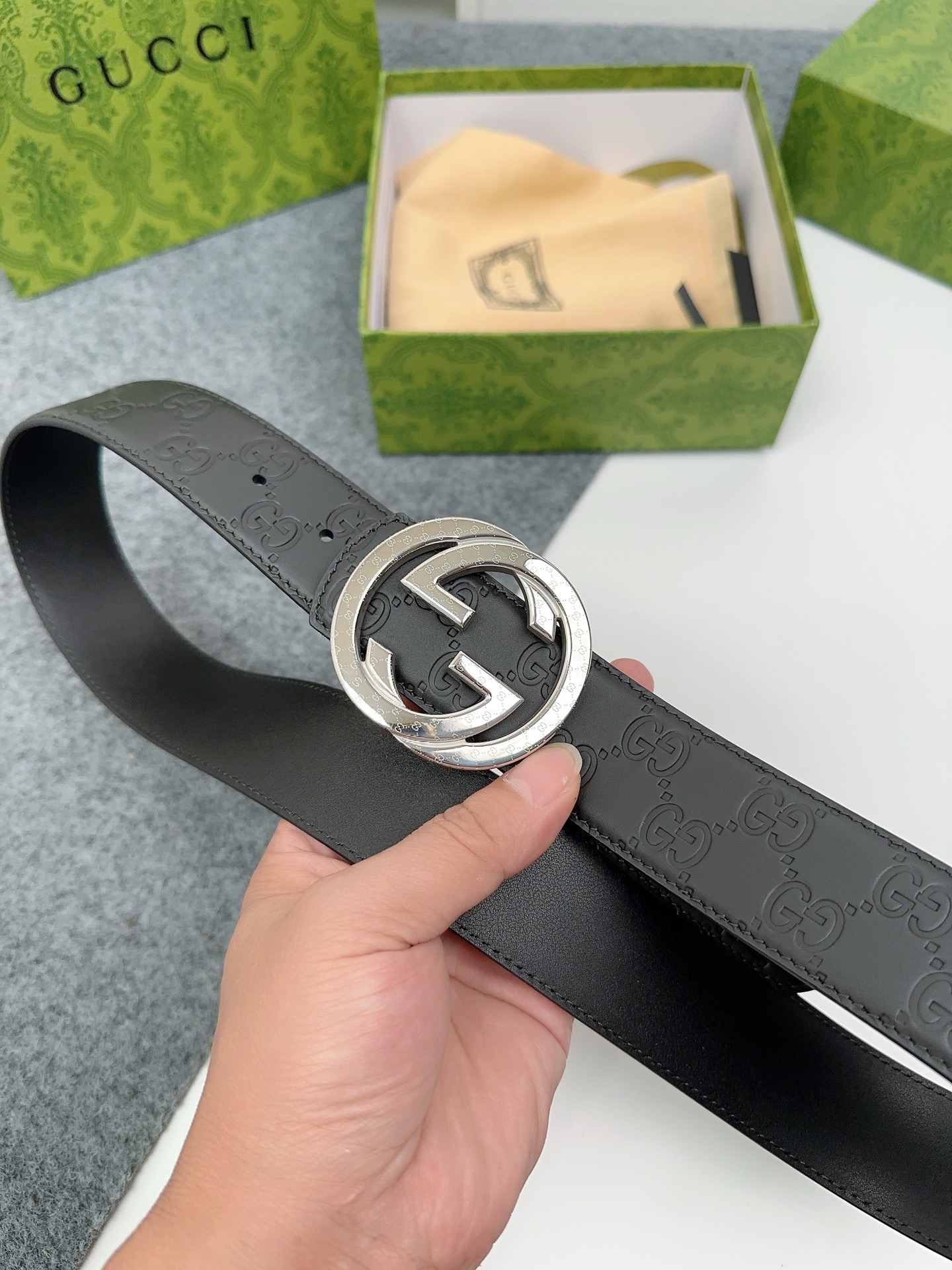Gucci 구찌 GG 엠보 소가죽 남성 벨트 4