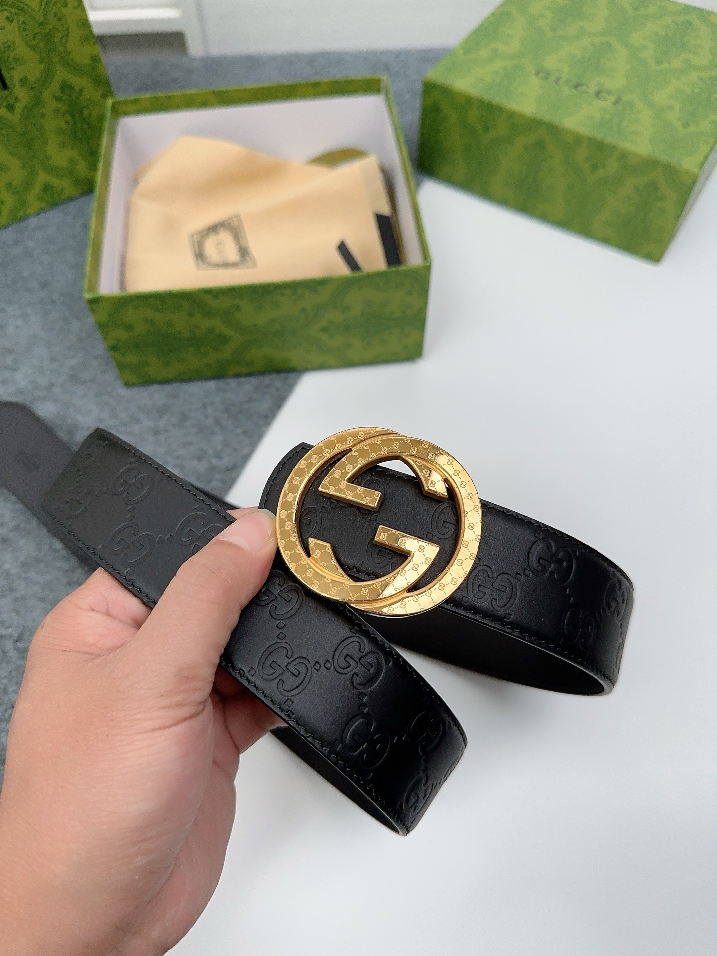 Gucci 구찌 GG 엠보 소가죽 남성 벨트 9