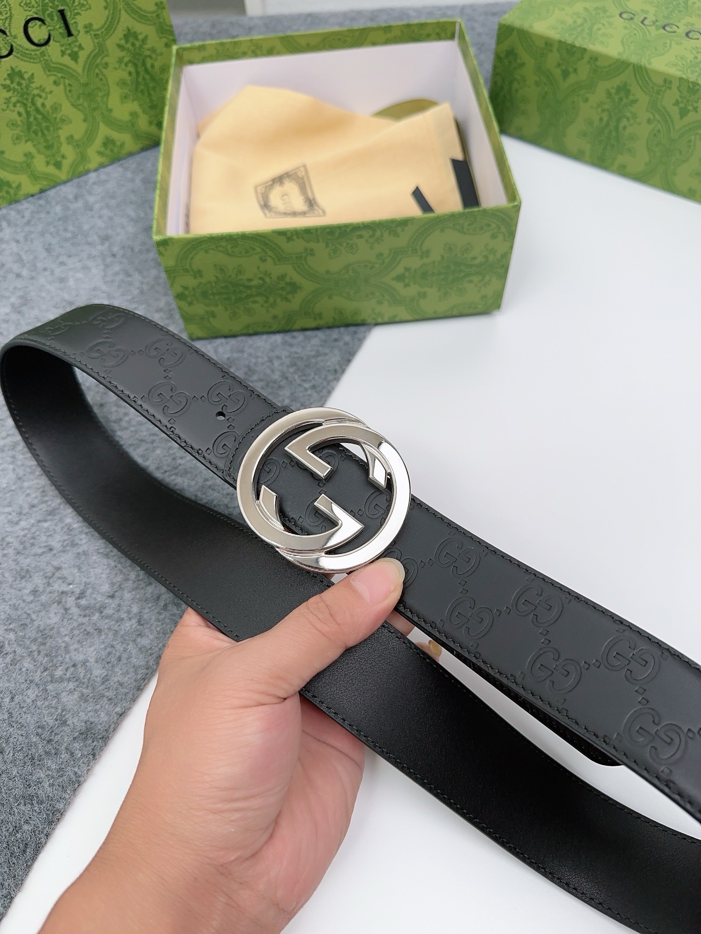 Gucci 구찌 GG 엠보 소가죽 남성 벨트 10