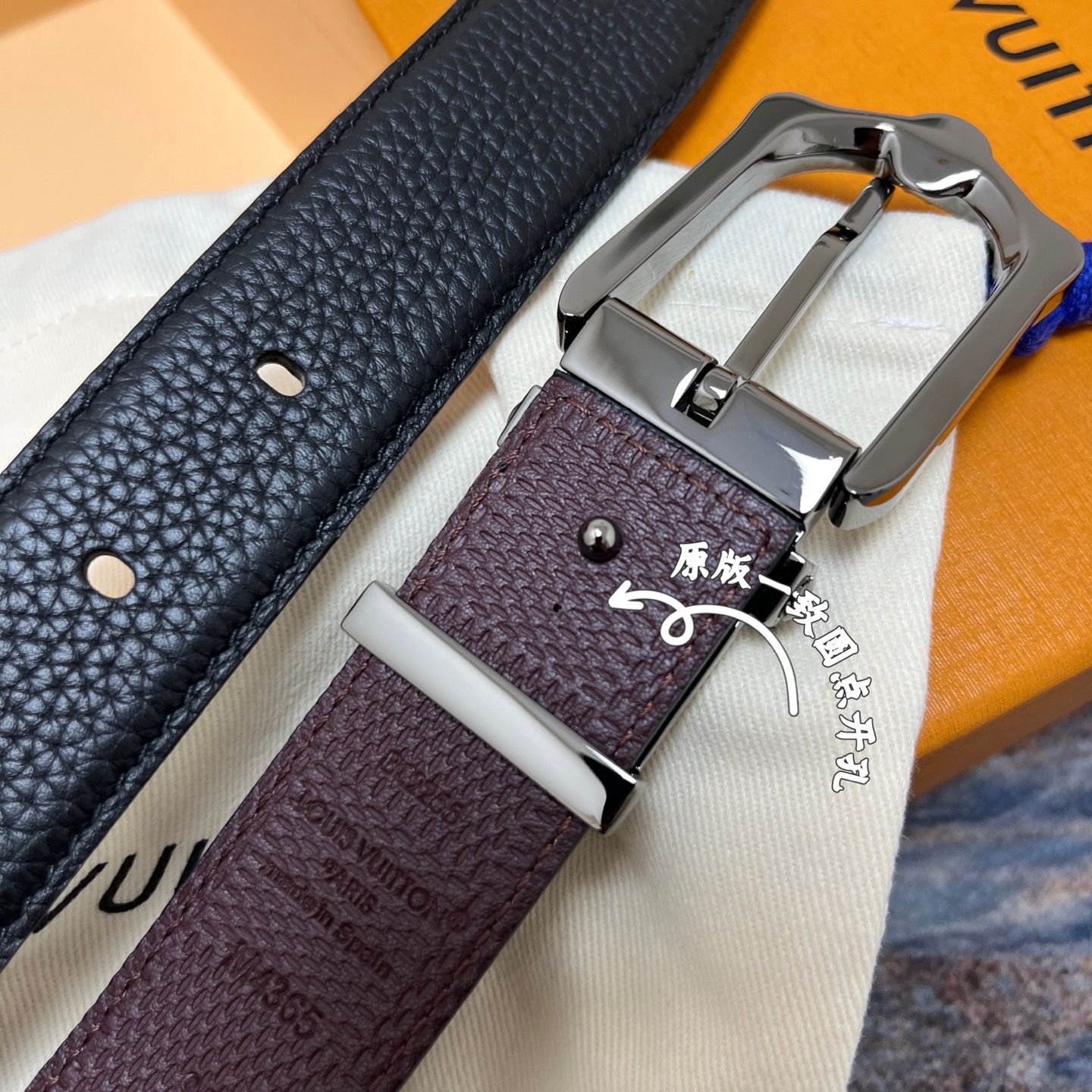 Louis Vuitton 루이비통 루이 비통 남성 M4430 가죽 벨트 6