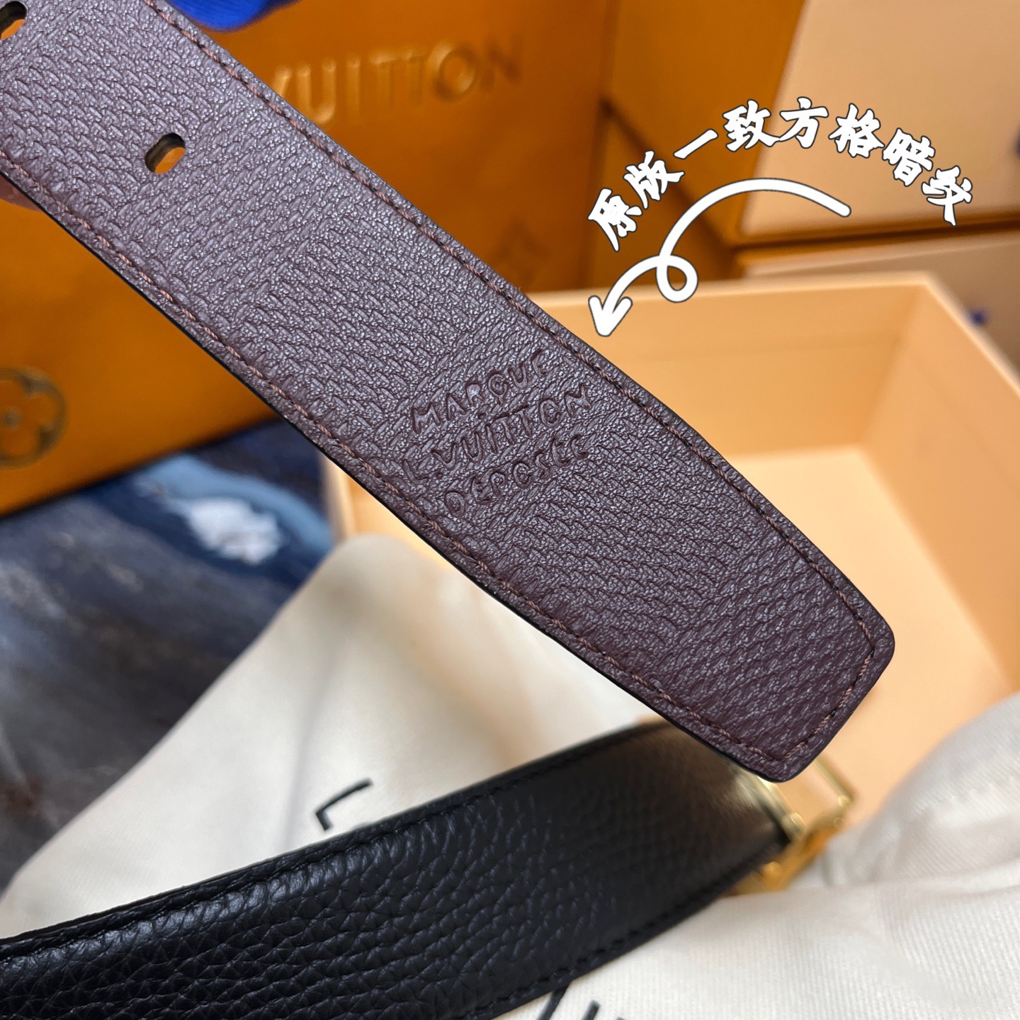 Louis Vuitton 루이비통 루이 비통 남성 M4430 가죽 벨트 2