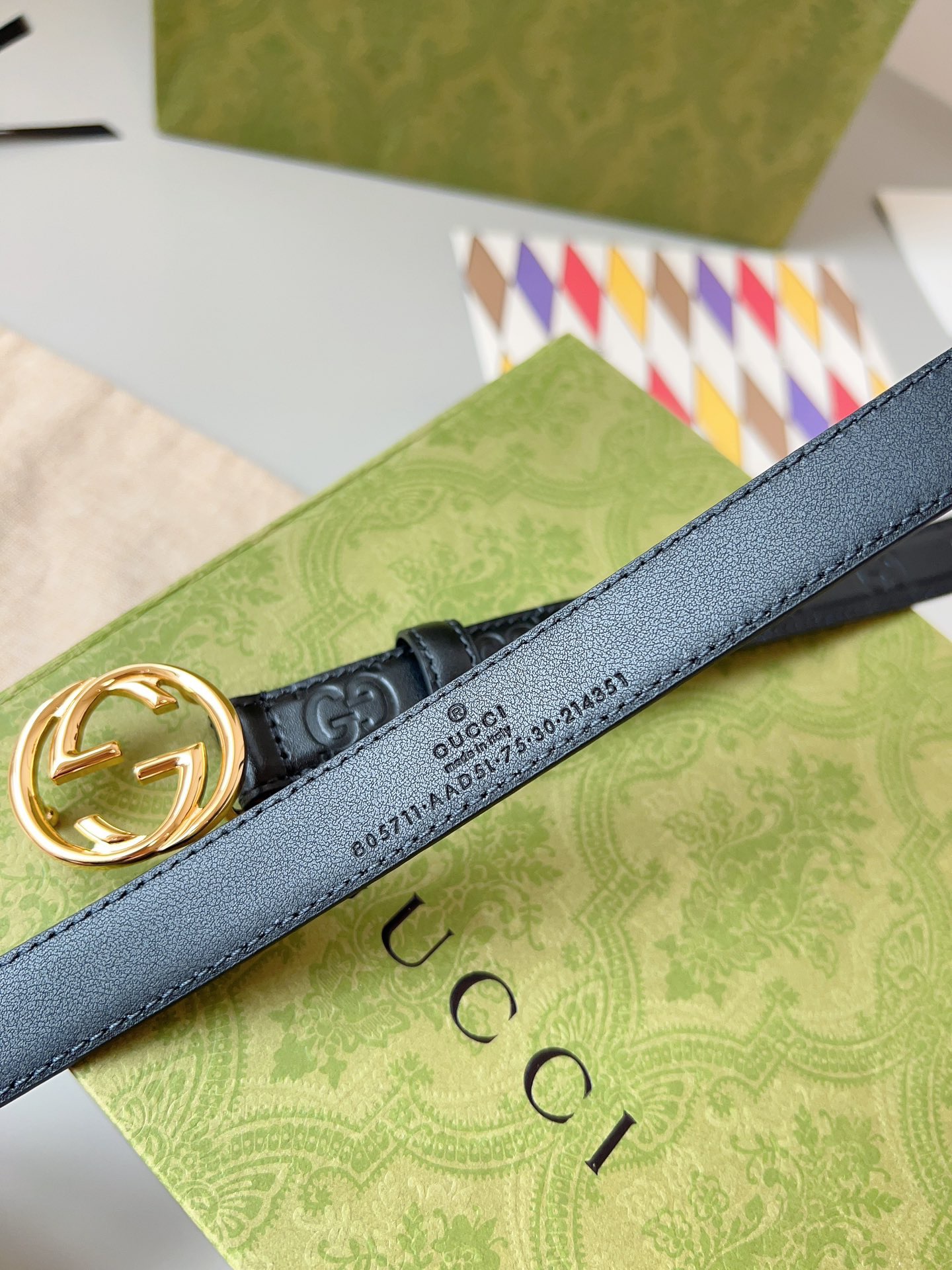 Gucci 구찌 GG 로고 엠보 가죽 벨트 3cm 4